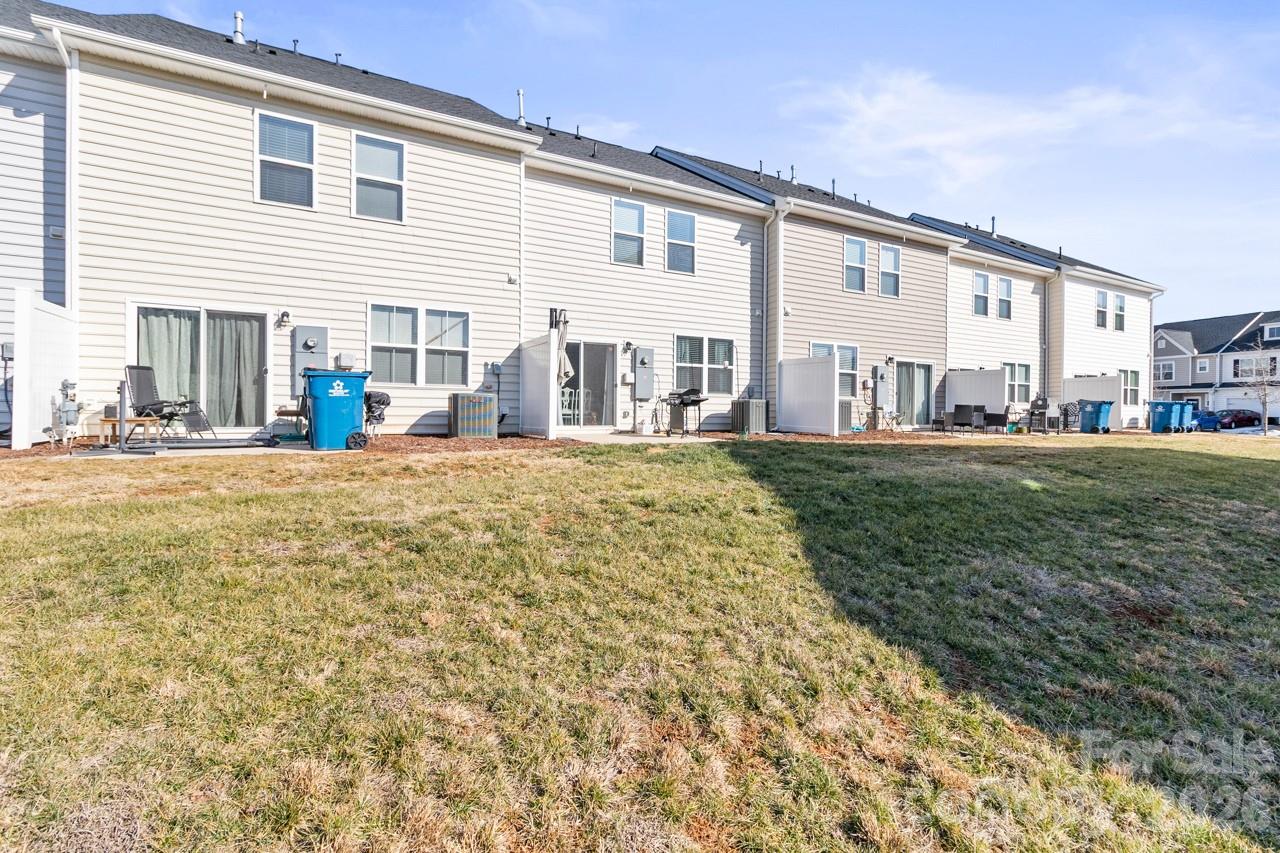3738 Yorkshire Place — Terrell