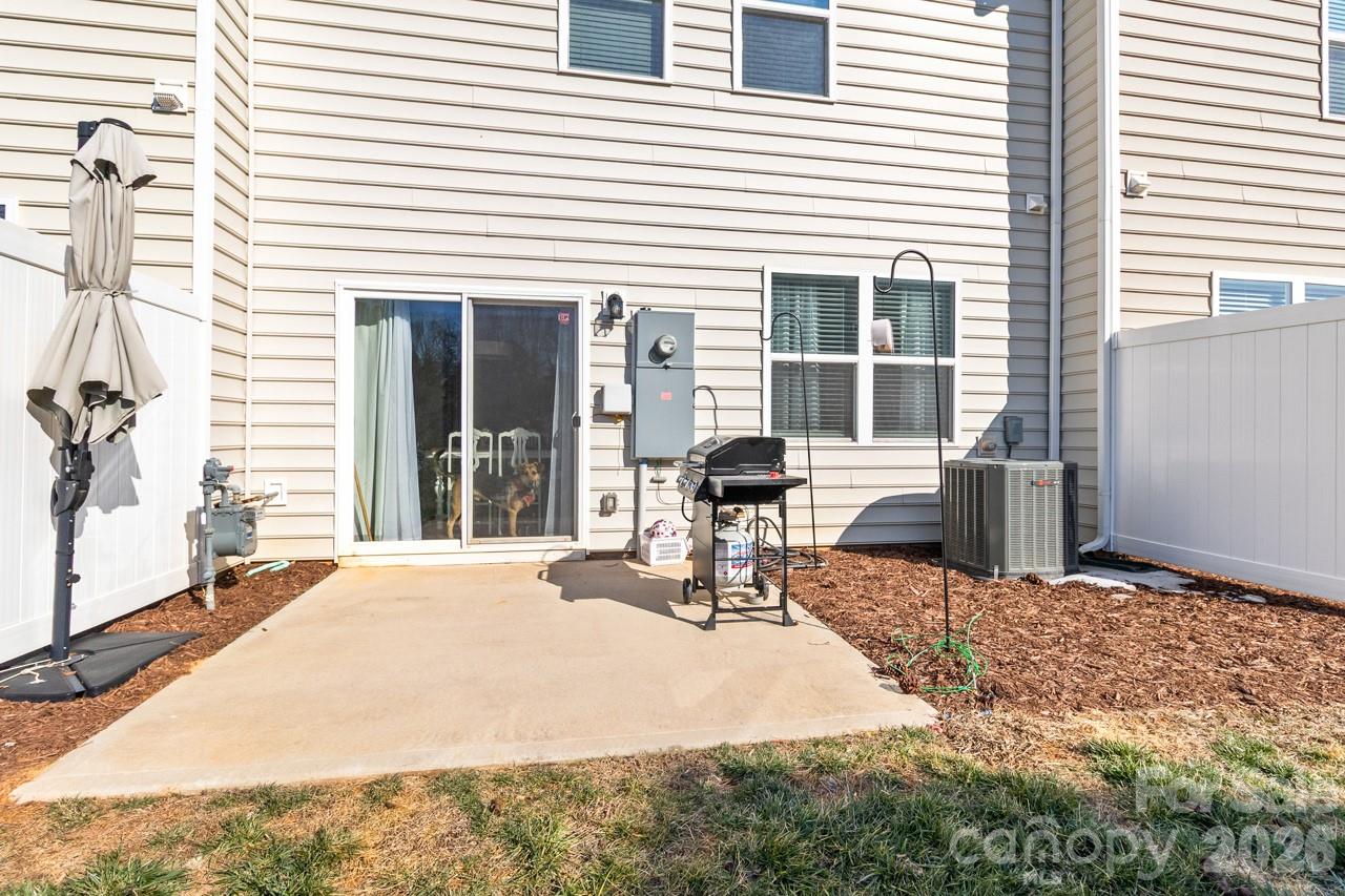 3738 Yorkshire Place — Terrell