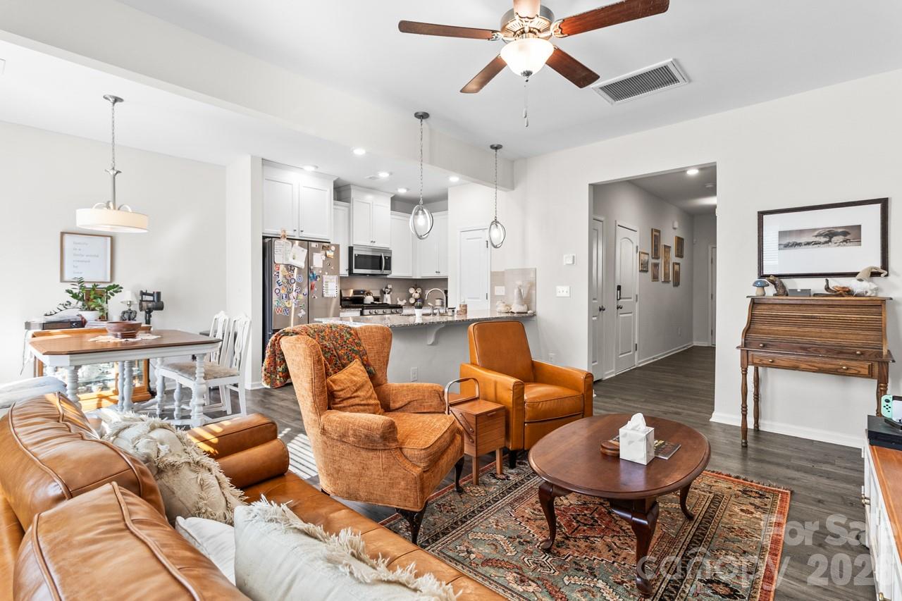 3738 Yorkshire Place — Terrell