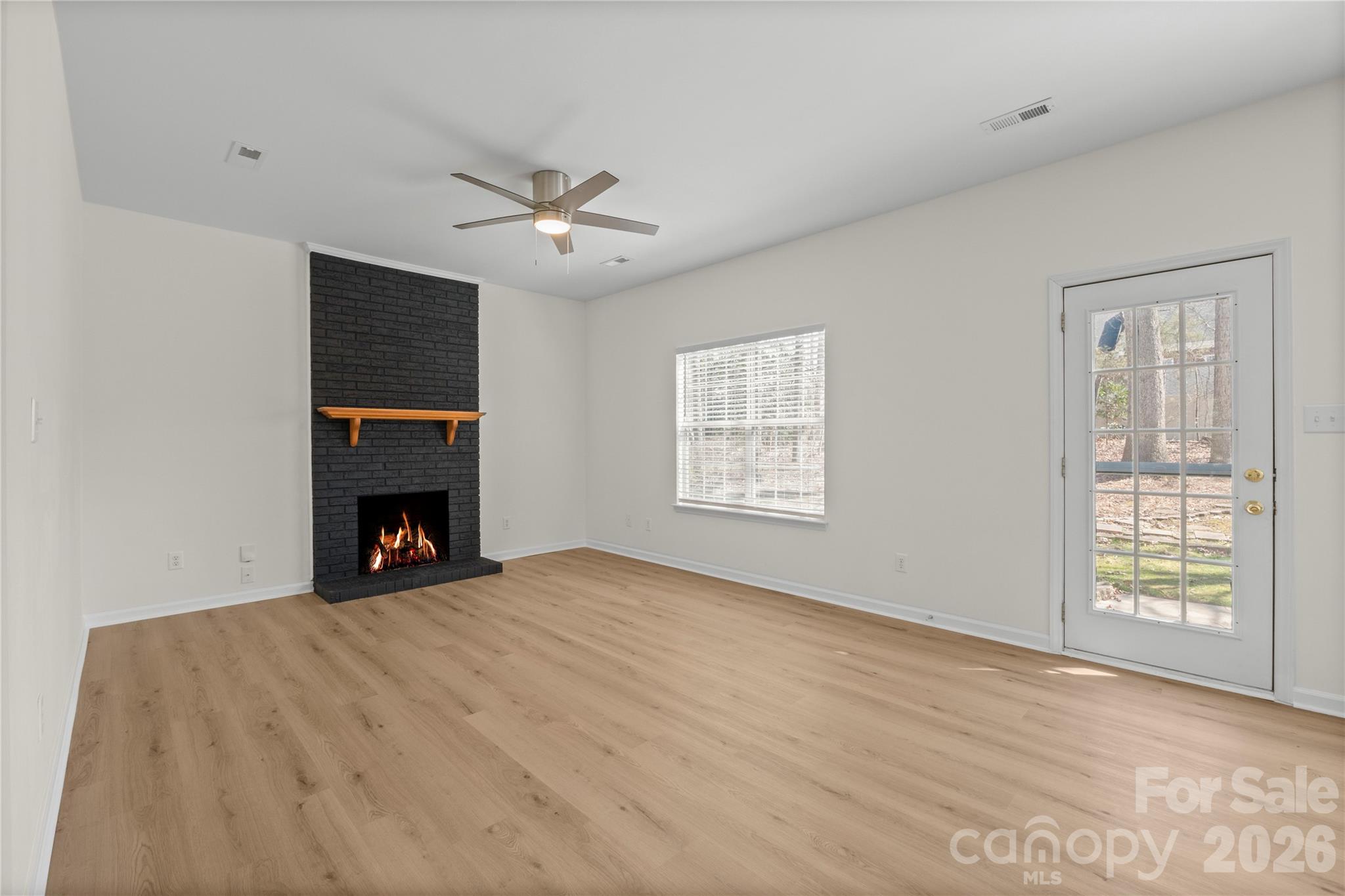 6107 Park Hill Road — Charlotte