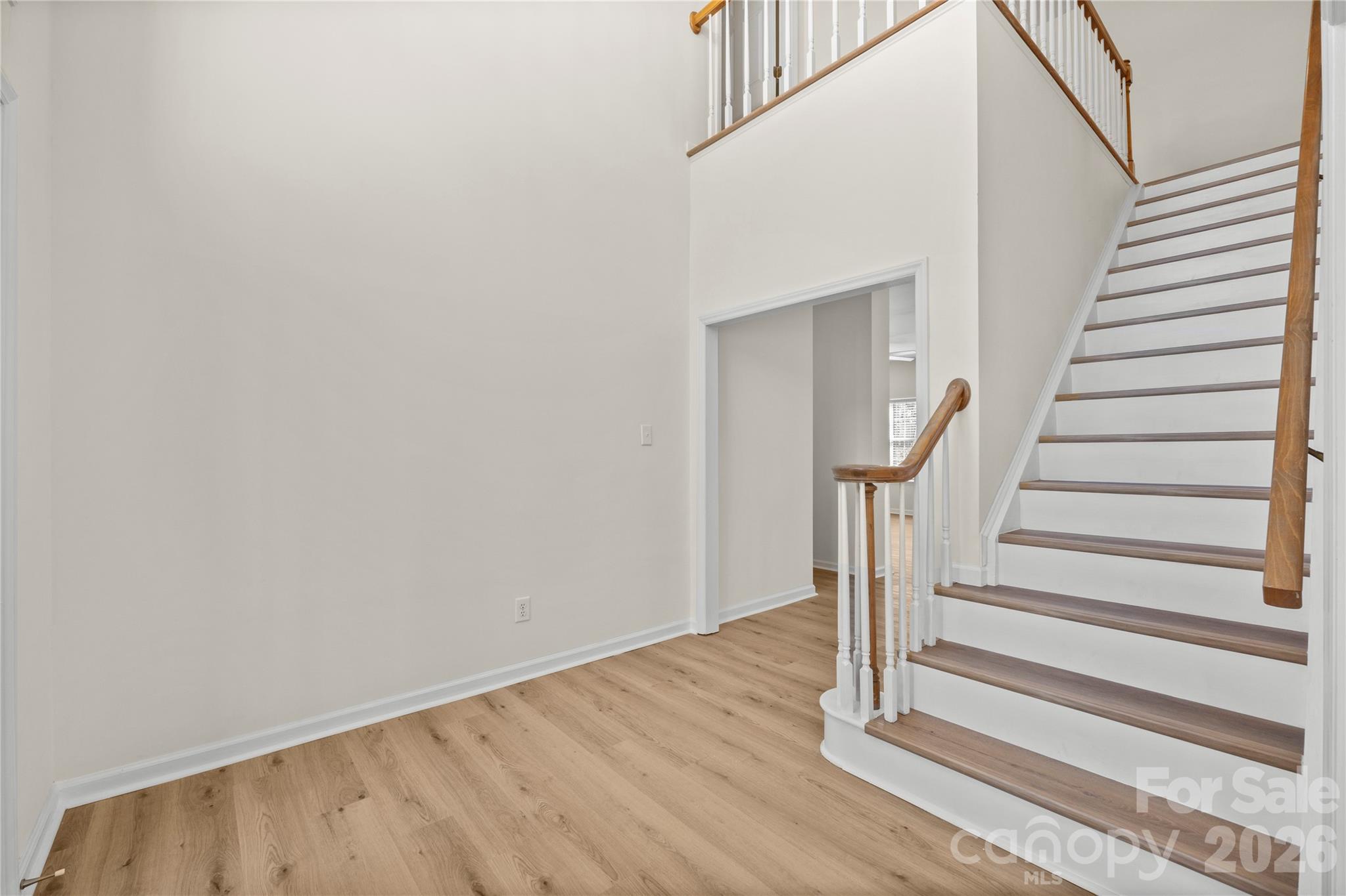 6107 Park Hill Road — Charlotte