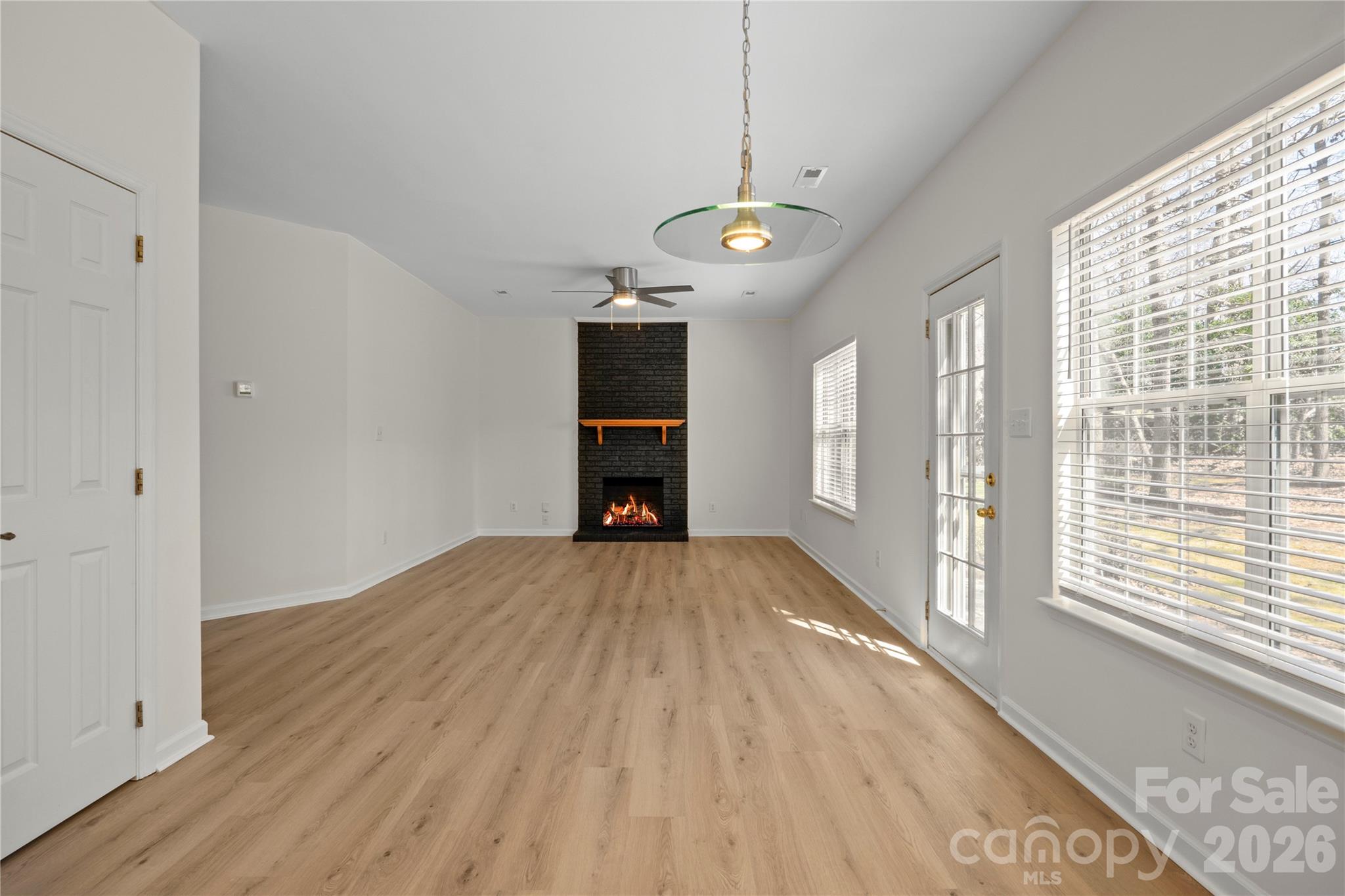 6107 Park Hill Road — Charlotte