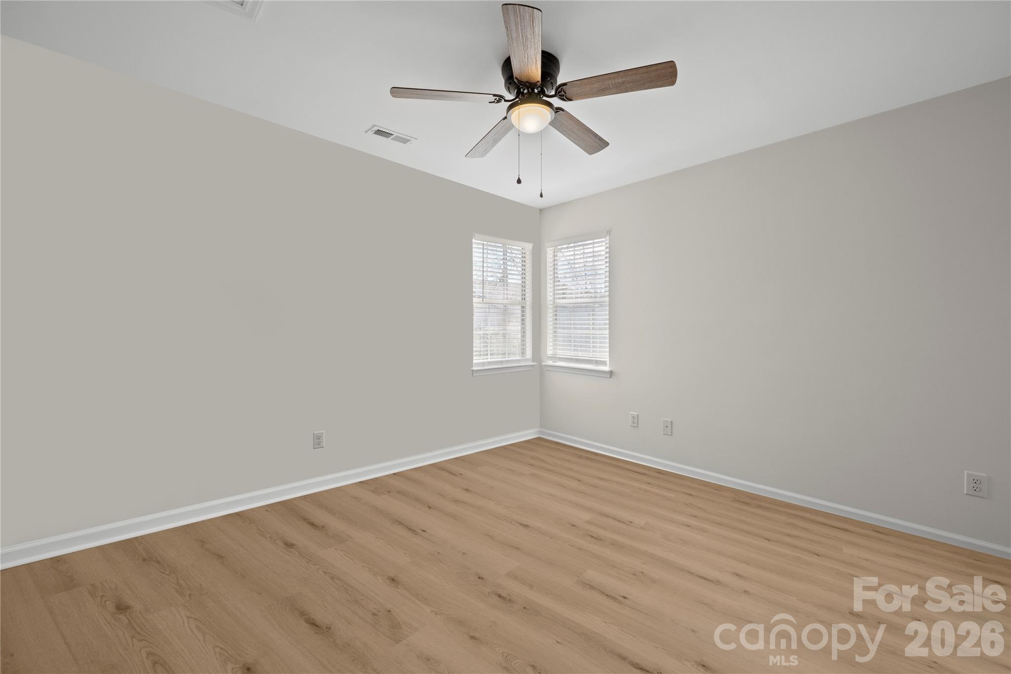6107 Park Hill Road — Charlotte