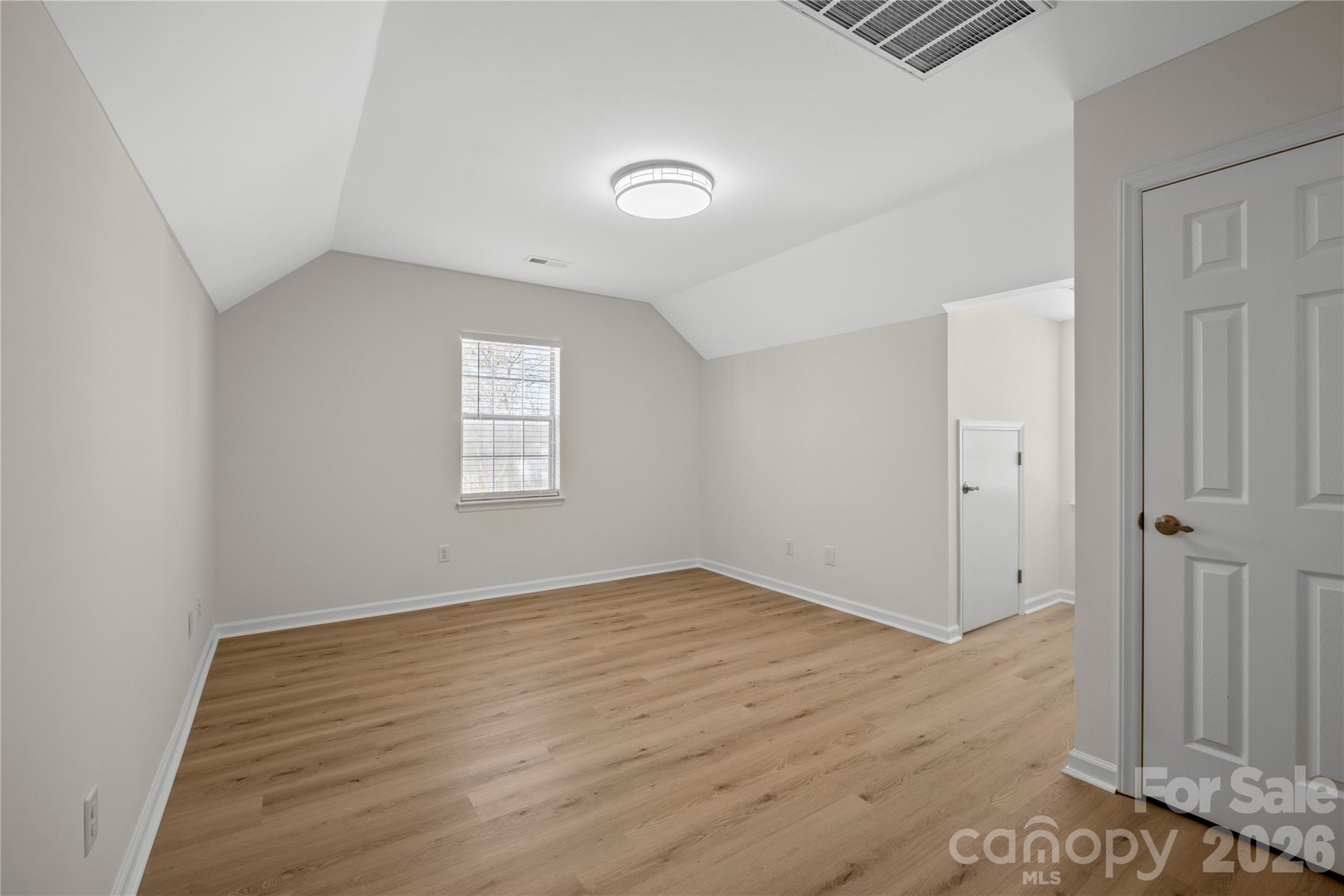 6107 Park Hill Road — Charlotte