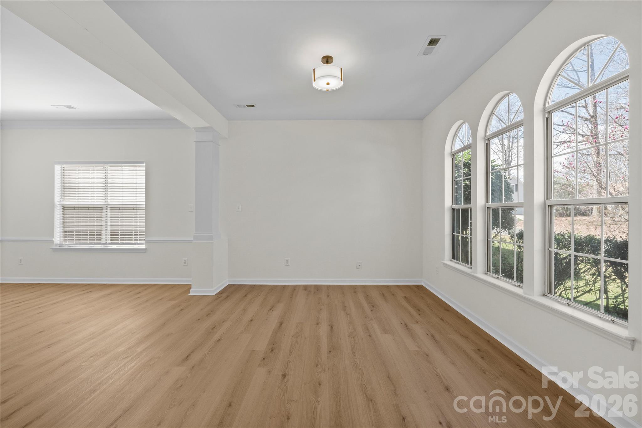 6107 Park Hill Road — Charlotte