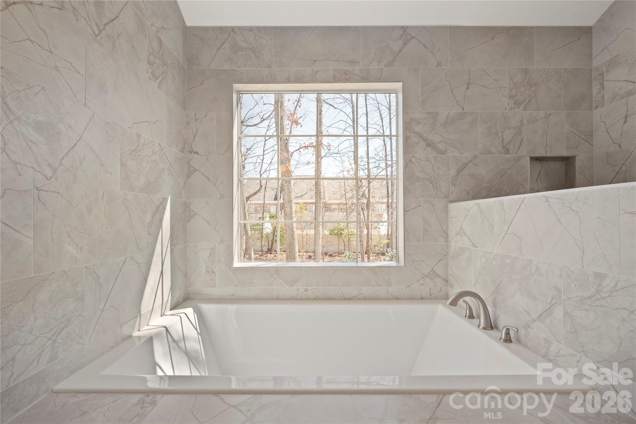 6107 Park Hill Road — Charlotte