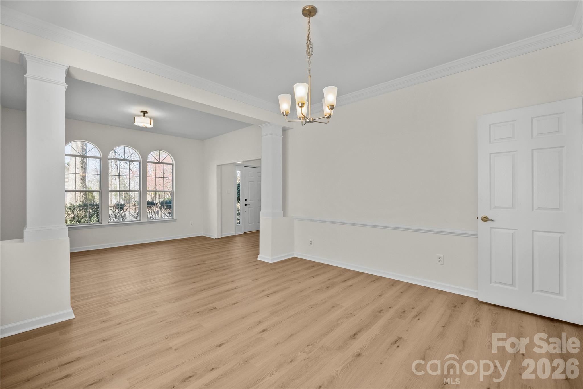6107 Park Hill Road — Charlotte