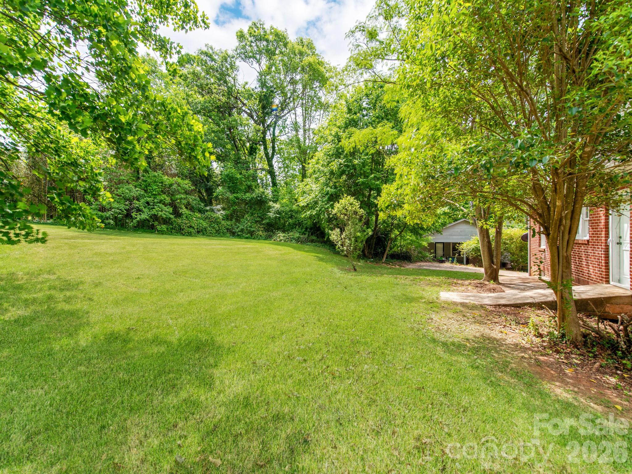113 Falls Street — Morganton