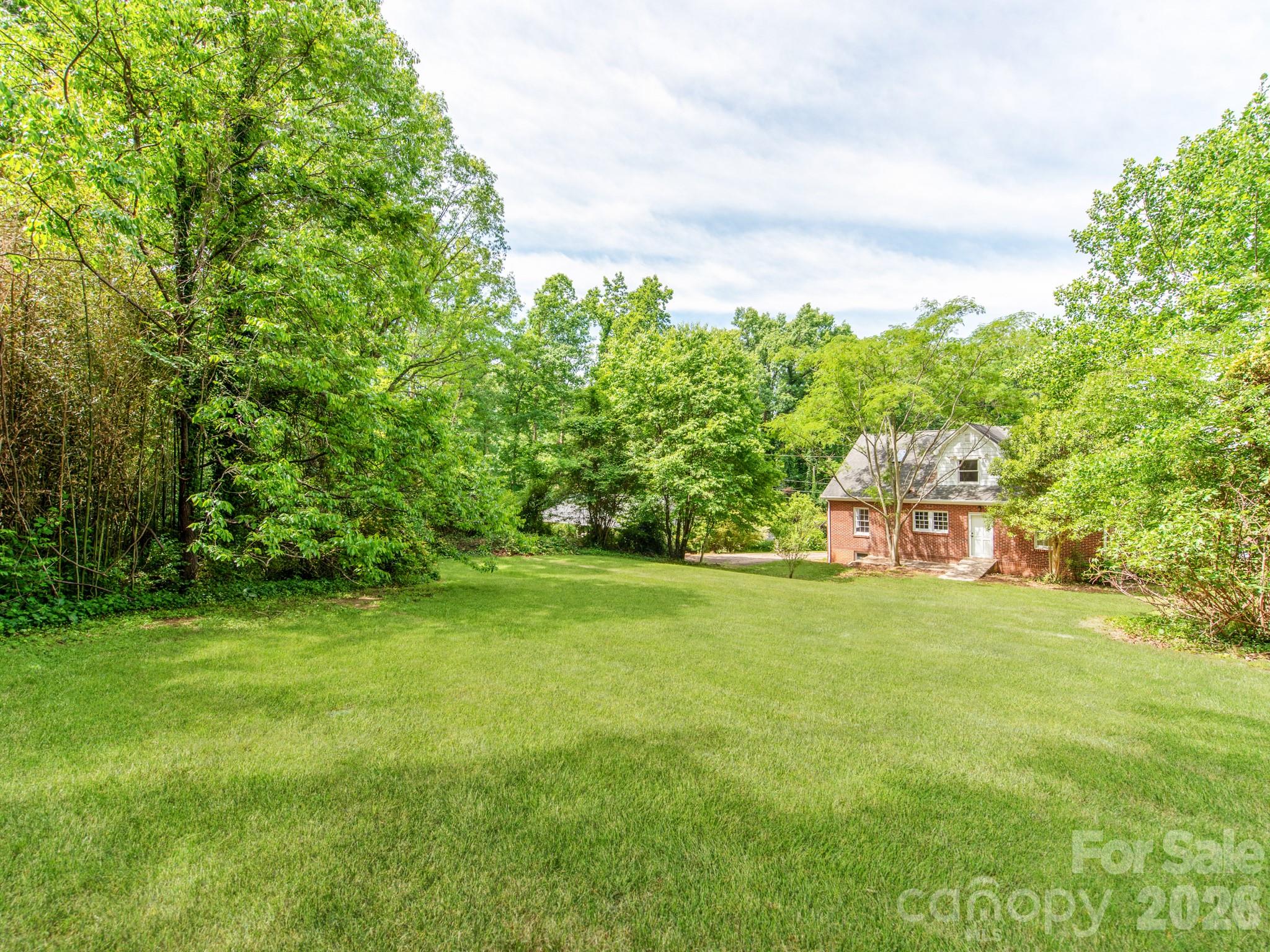 113 Falls Street — Morganton