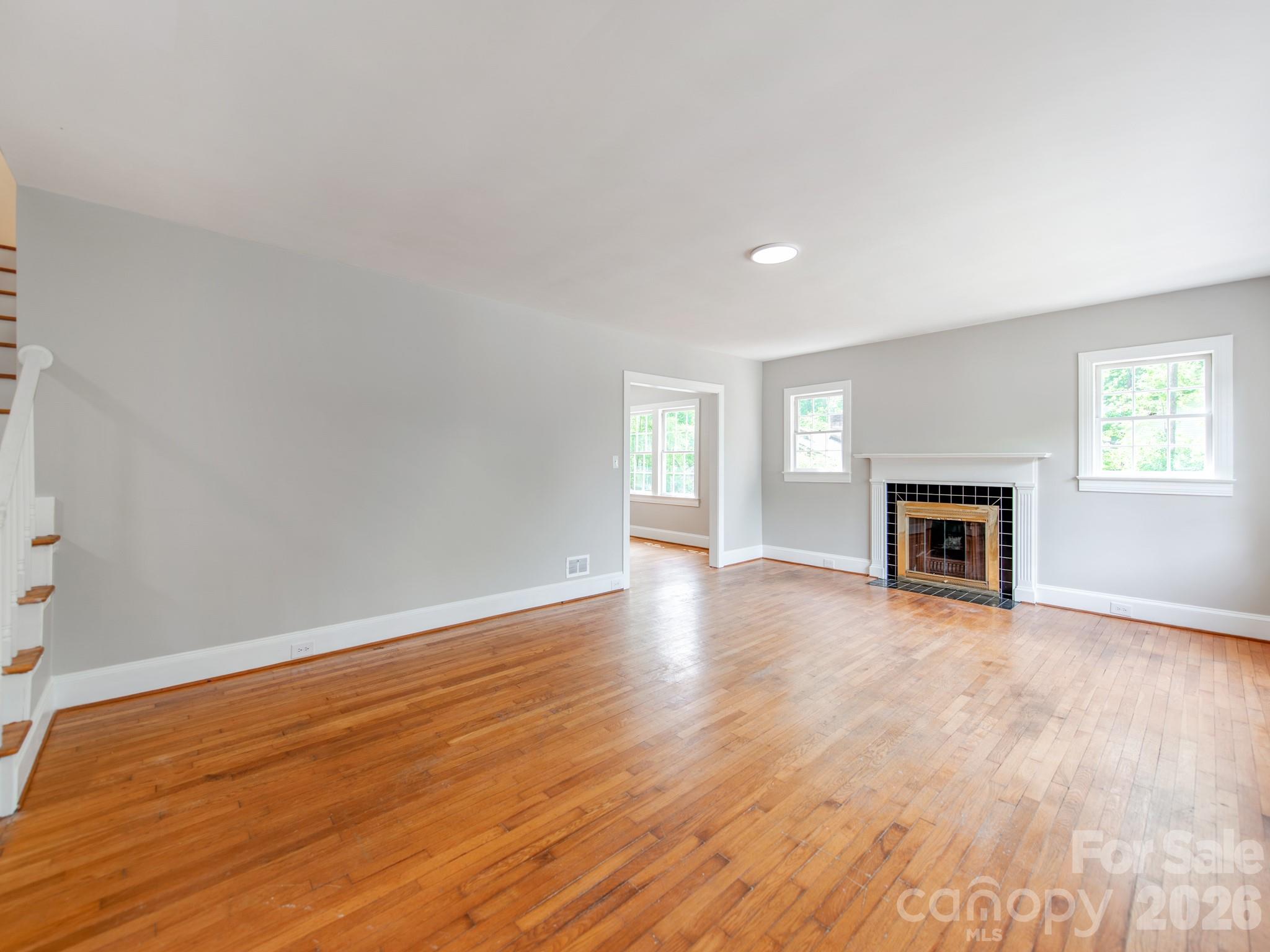 113 Falls Street — Morganton