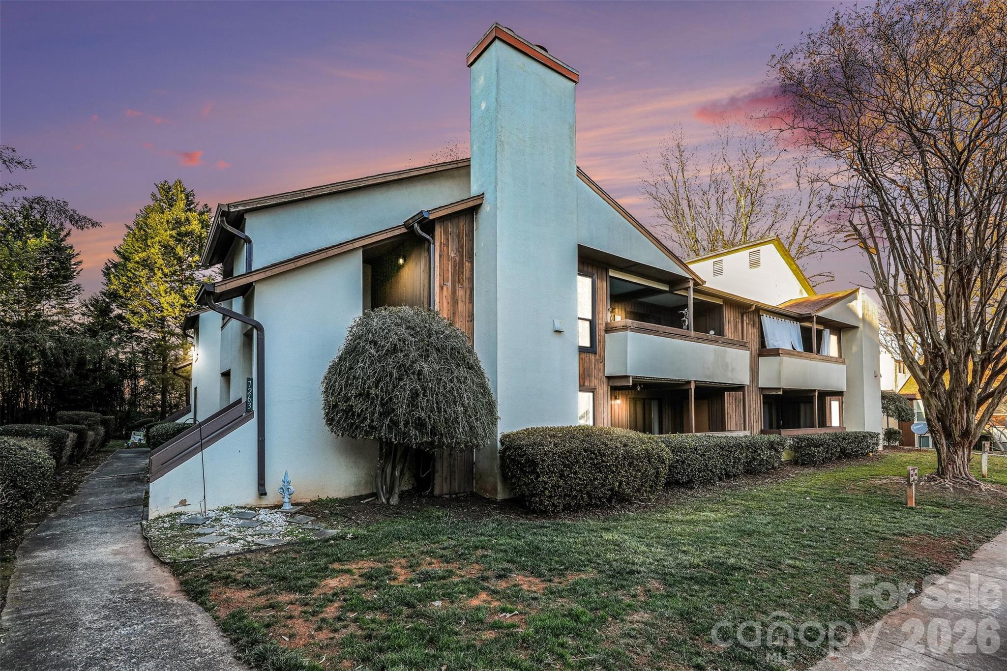 7255 Winery Lane — Charlotte