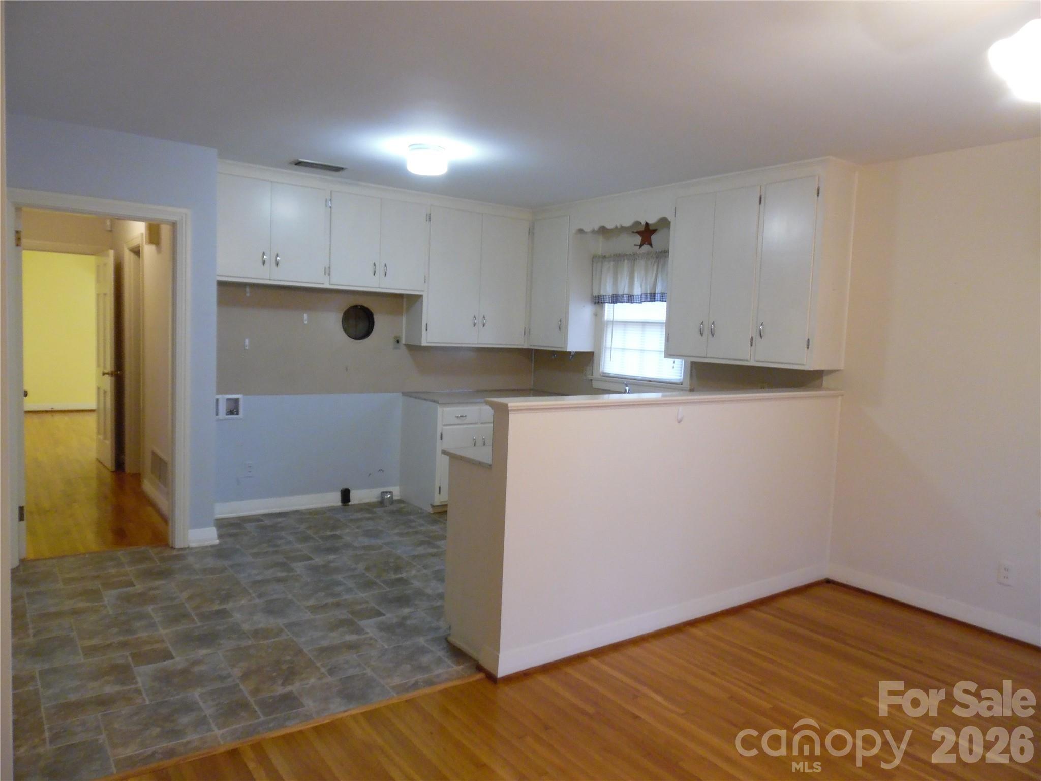 603 1st Avenue Place NE — Conover