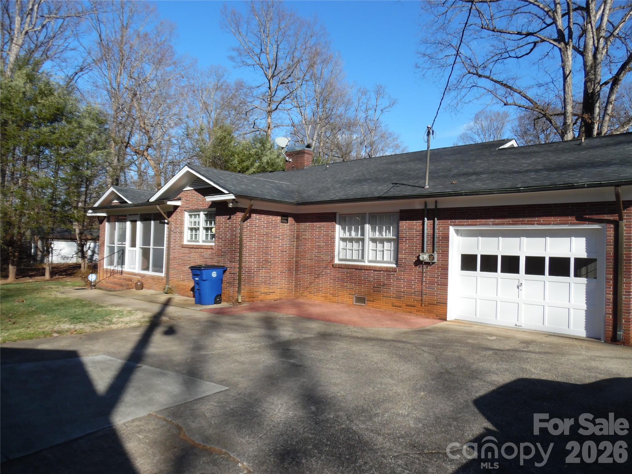 603 1st Avenue Place NE — Conover