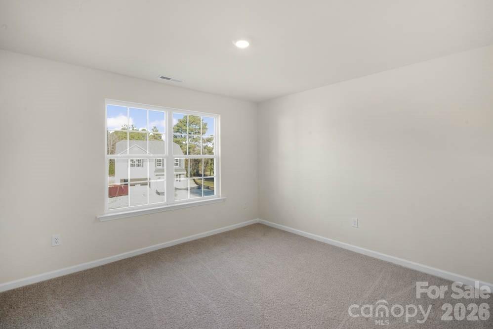 437 Falcon Lane — Lexington