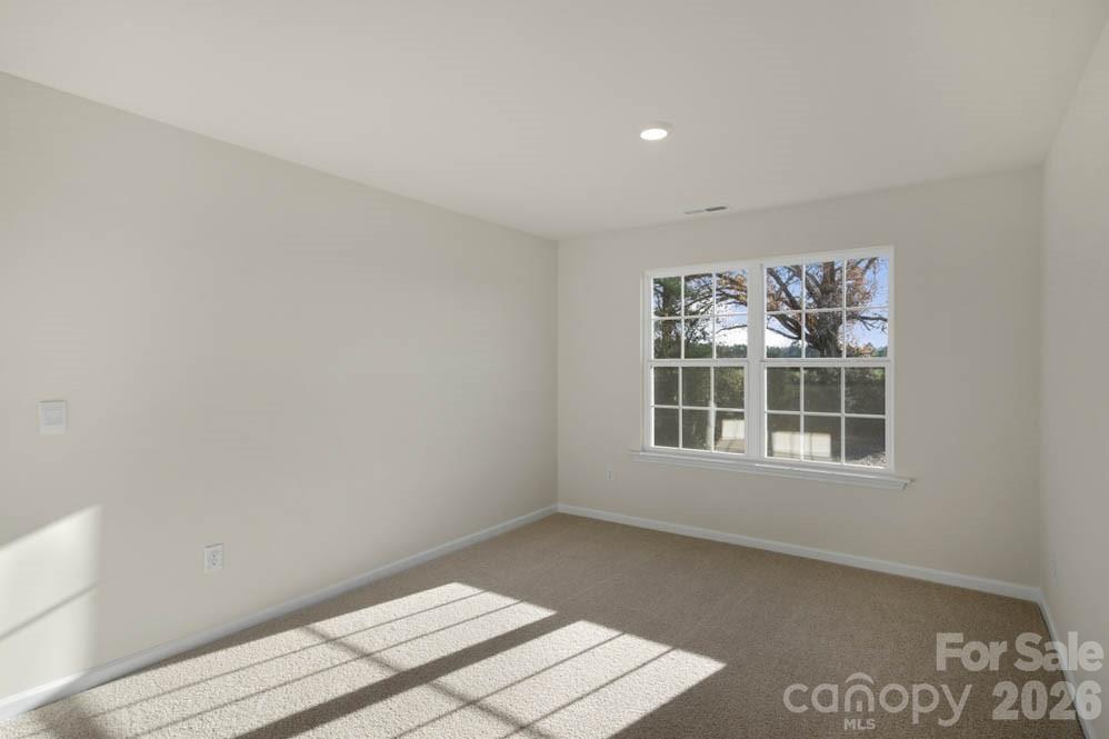 437 Falcon Lane — Lexington