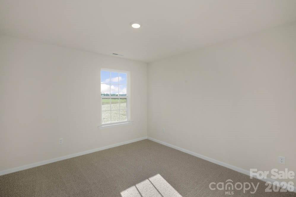437 Falcon Lane — Lexington