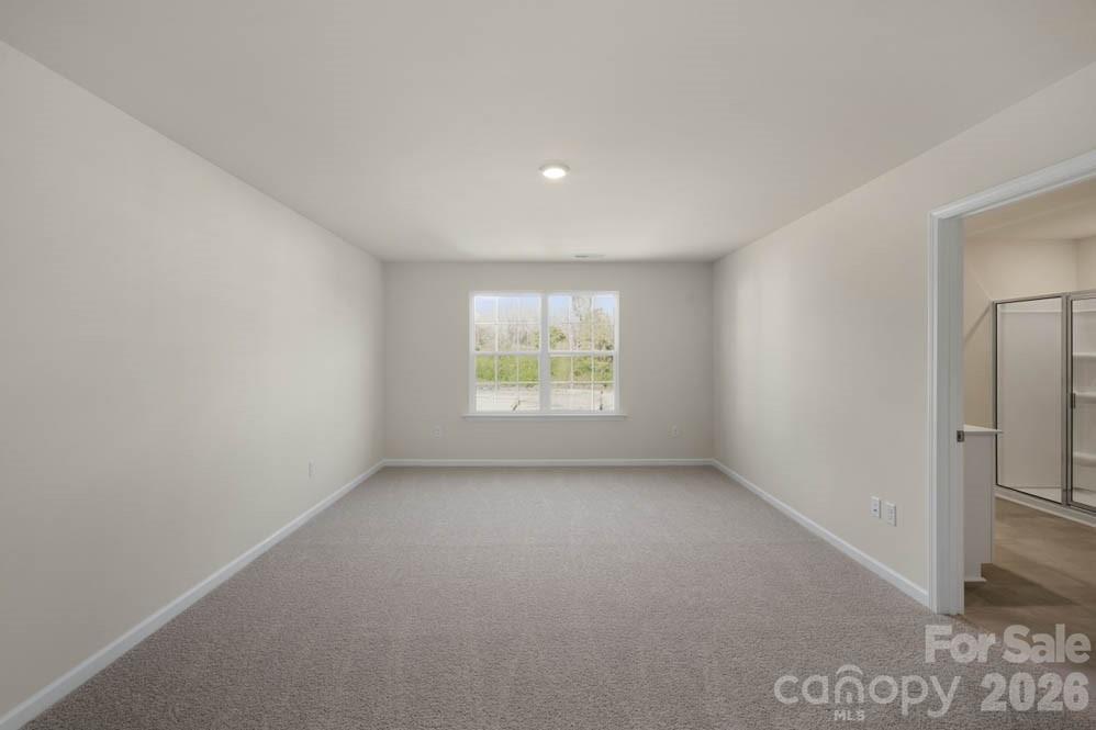 437 Falcon Lane — Lexington