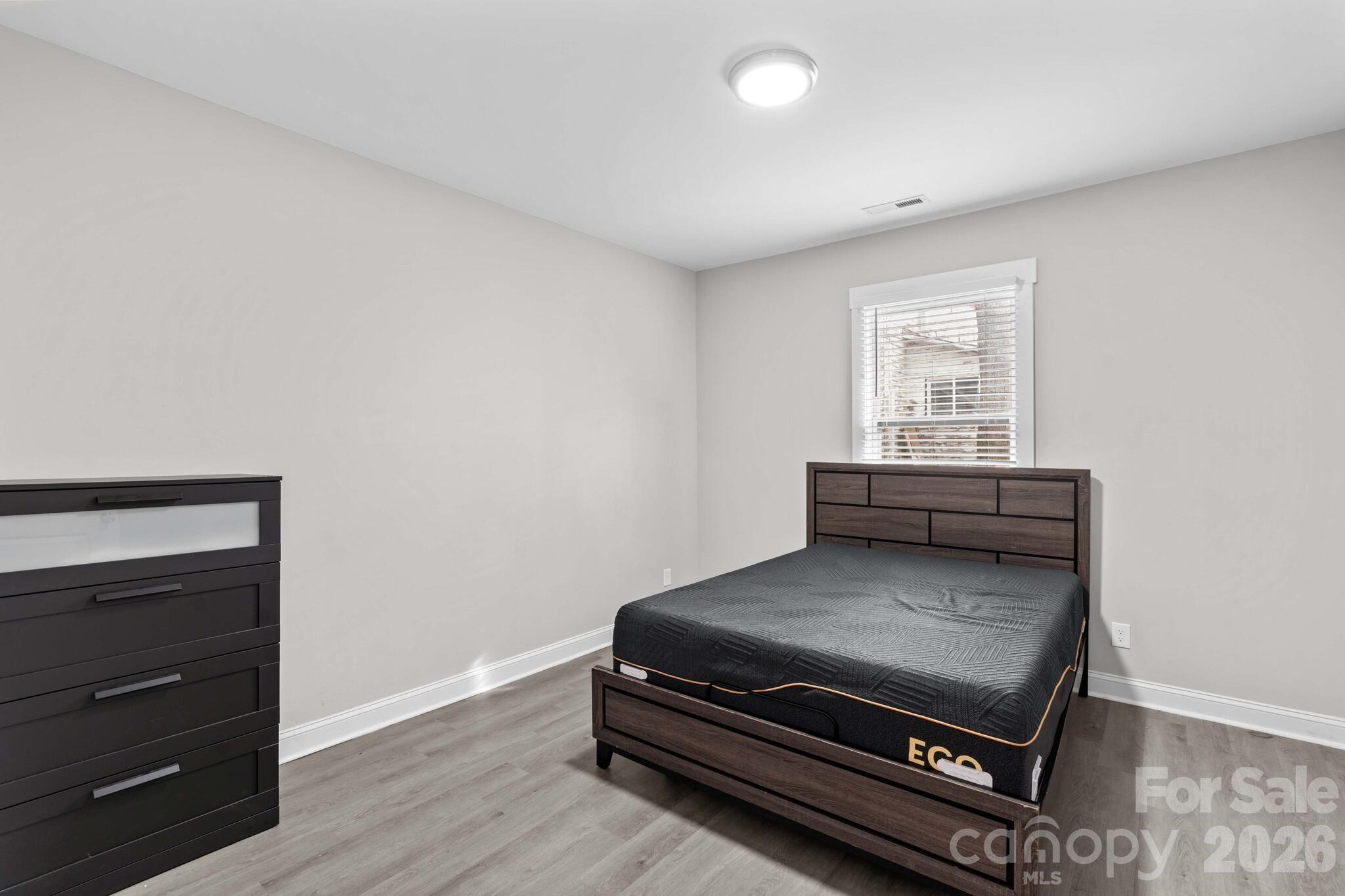 705 W 5th Avenue — Lexington