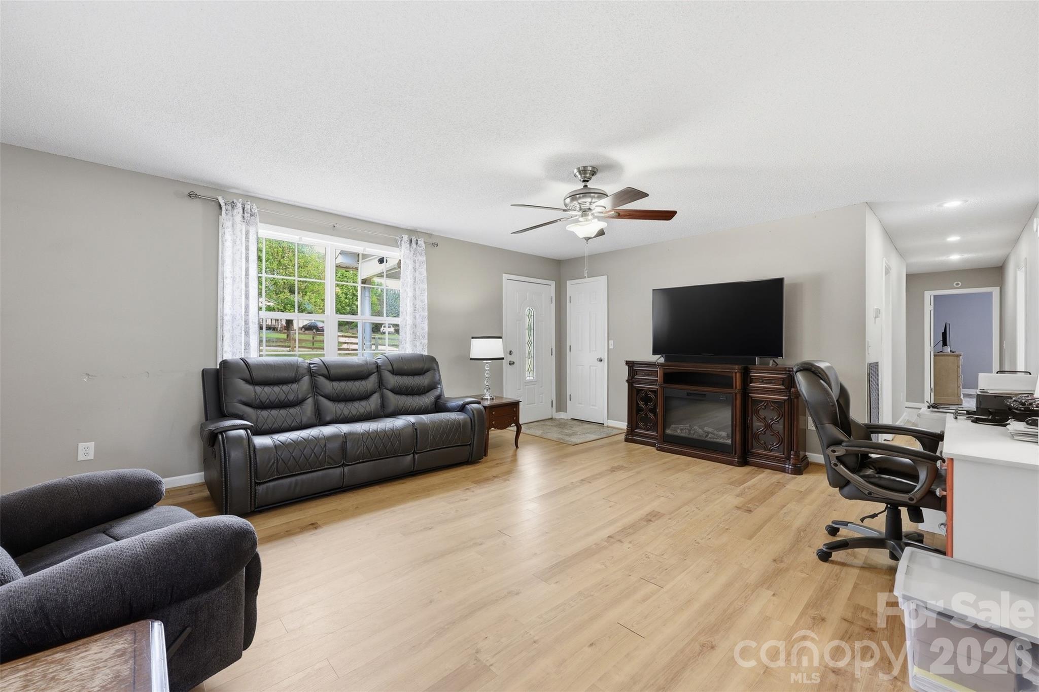 1214 Eastcreek Road — Fort Lawn