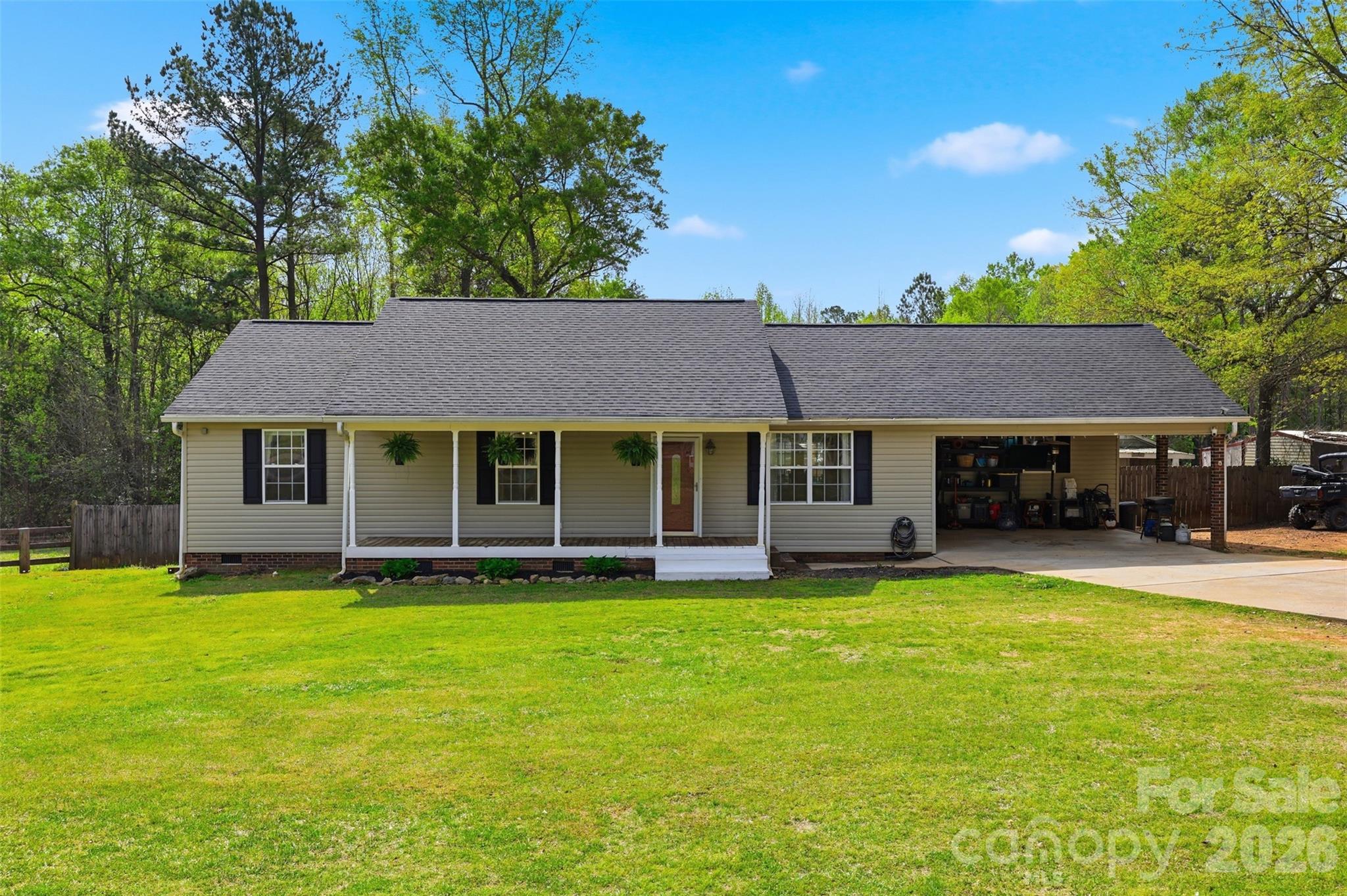1214 Eastcreek Road — Fort Lawn