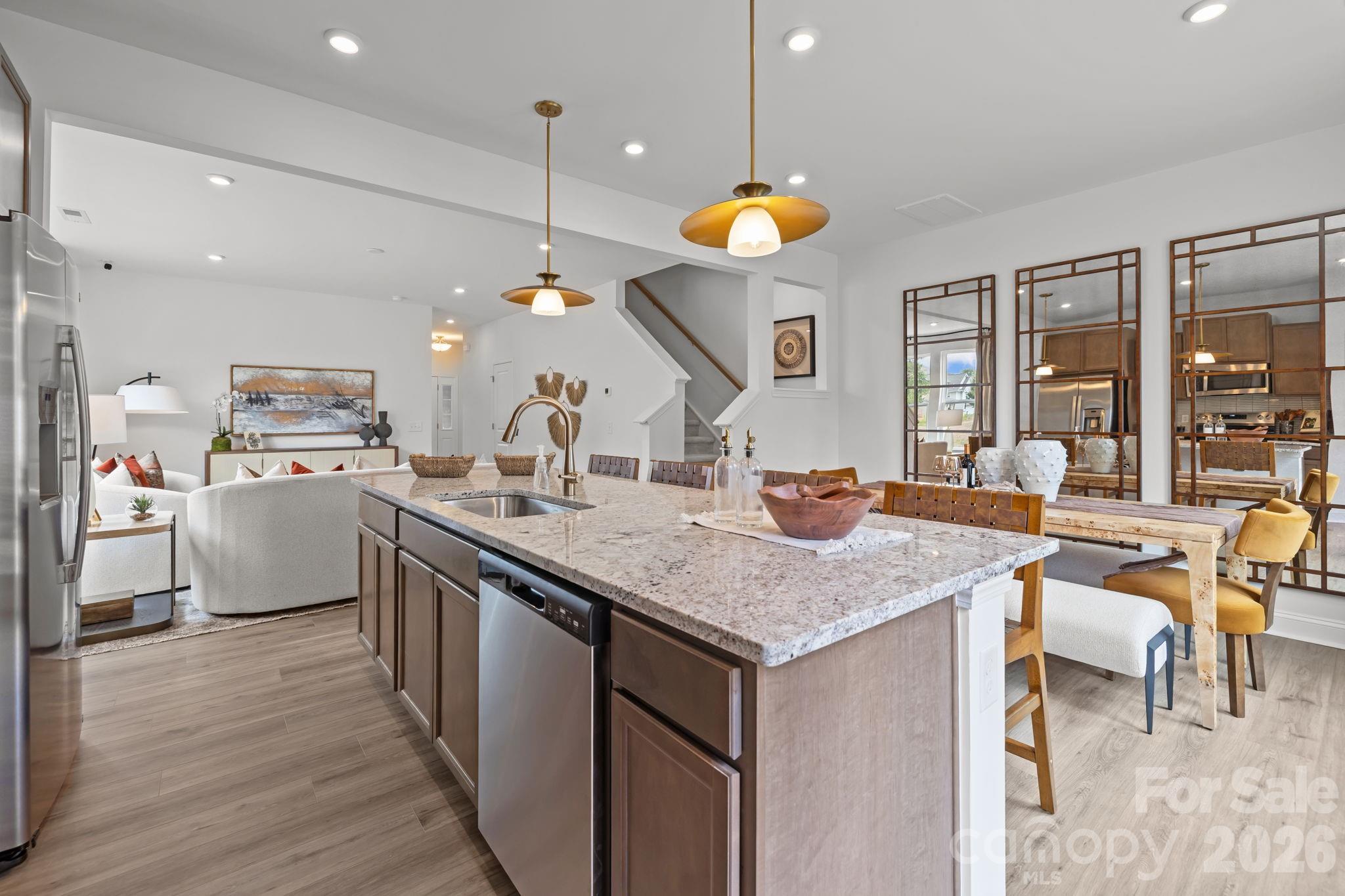 7651 Ethora Way — Charlotte