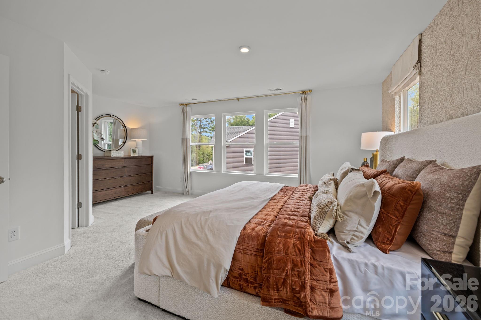 7651 Ethora Way — Charlotte