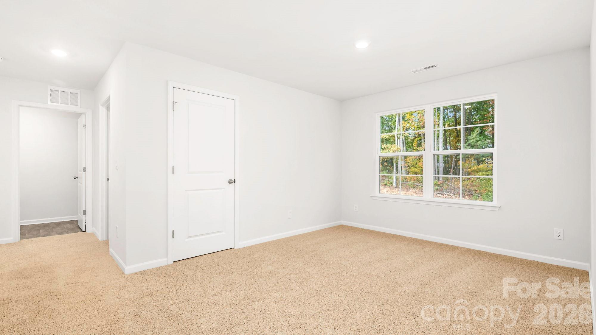 185 Prominent Drive — Lexington