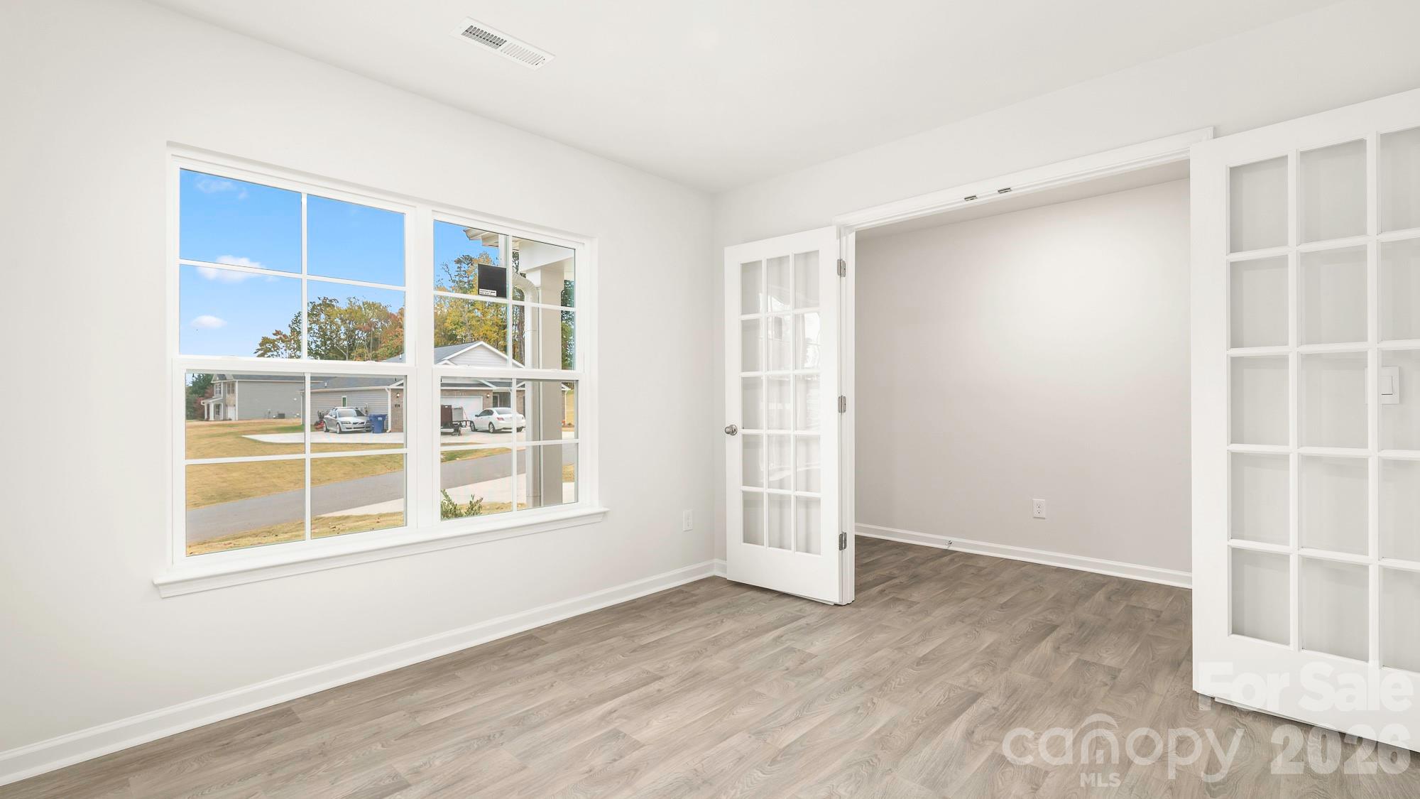 185 Prominent Drive — Lexington