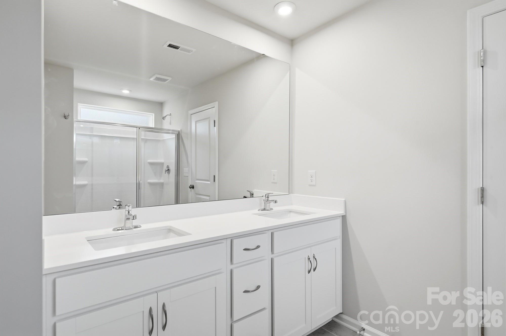 2730 Phoenix Court — Gastonia