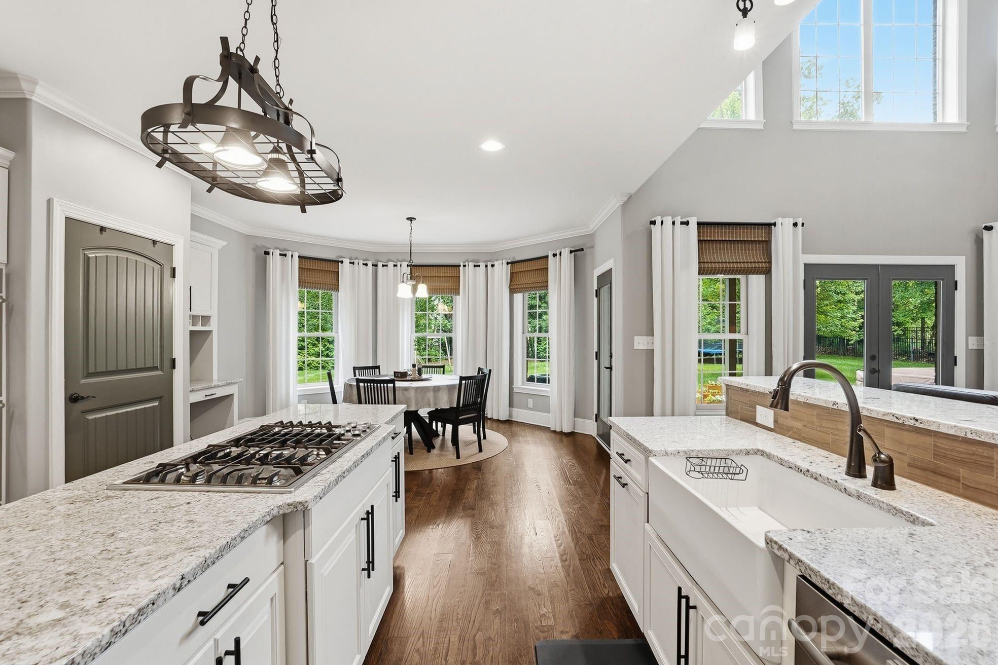 250 Barber Loop — Mooresville