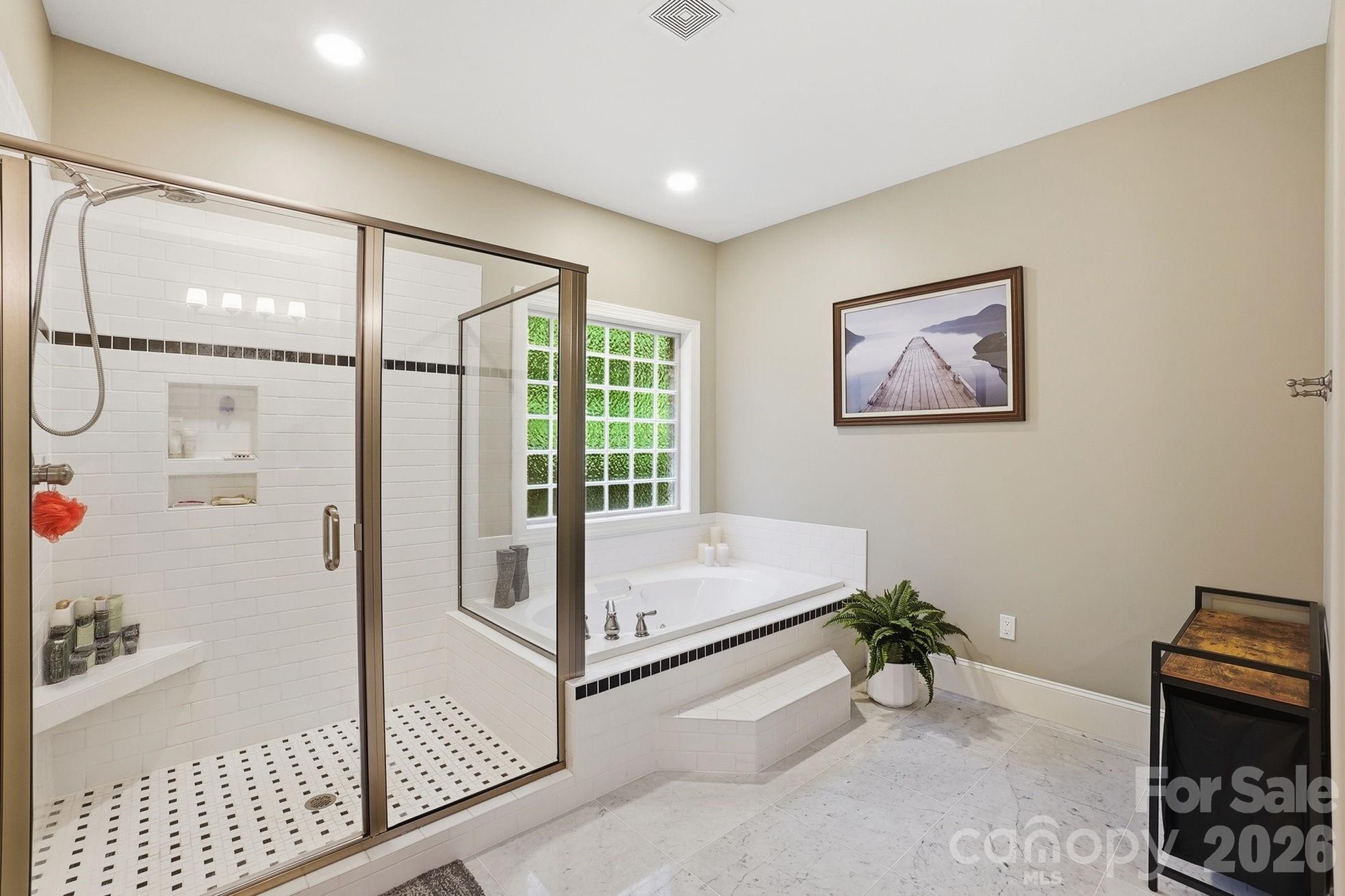 250 Barber Loop — Mooresville