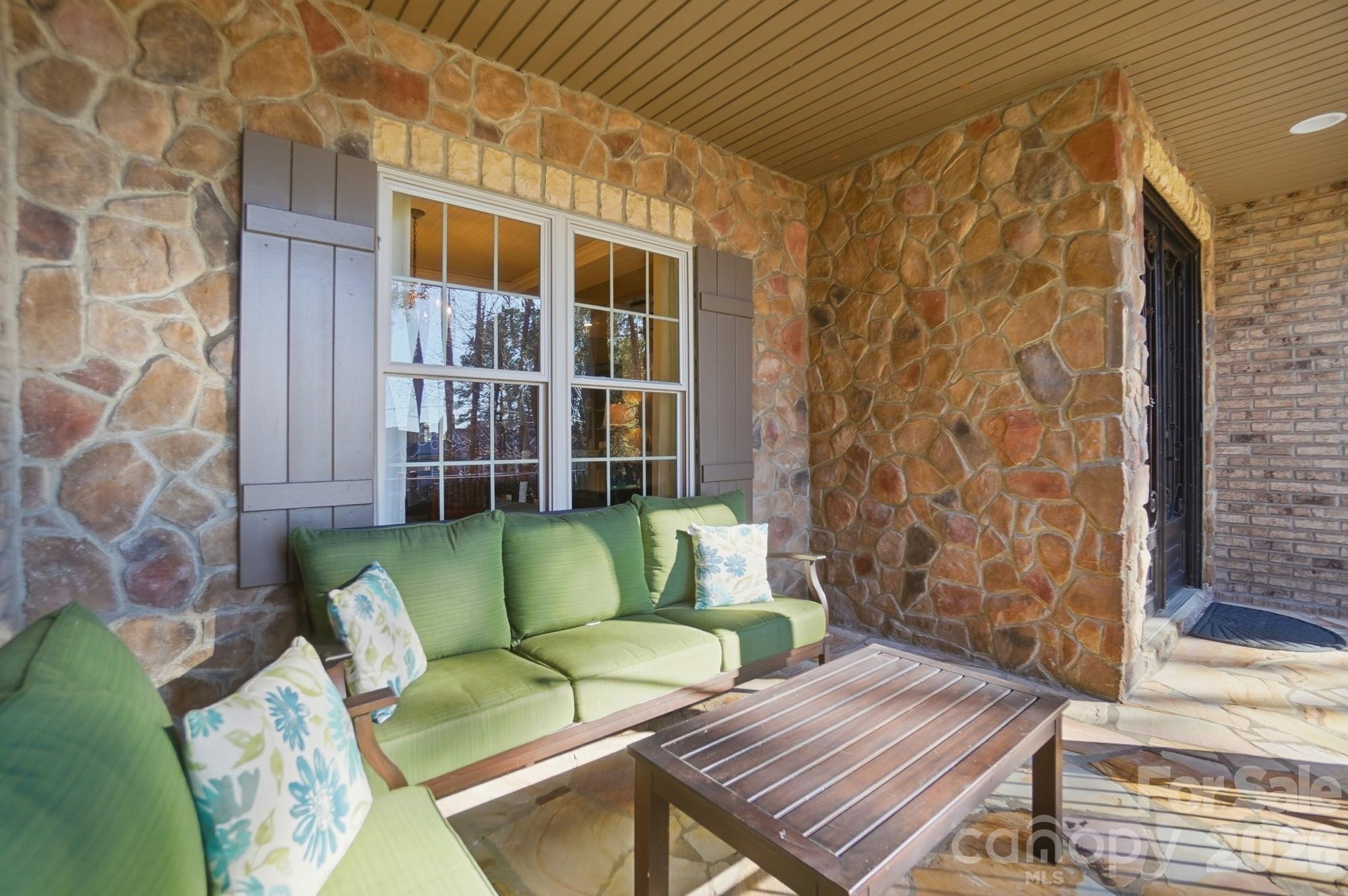250 Barber Loop — Mooresville