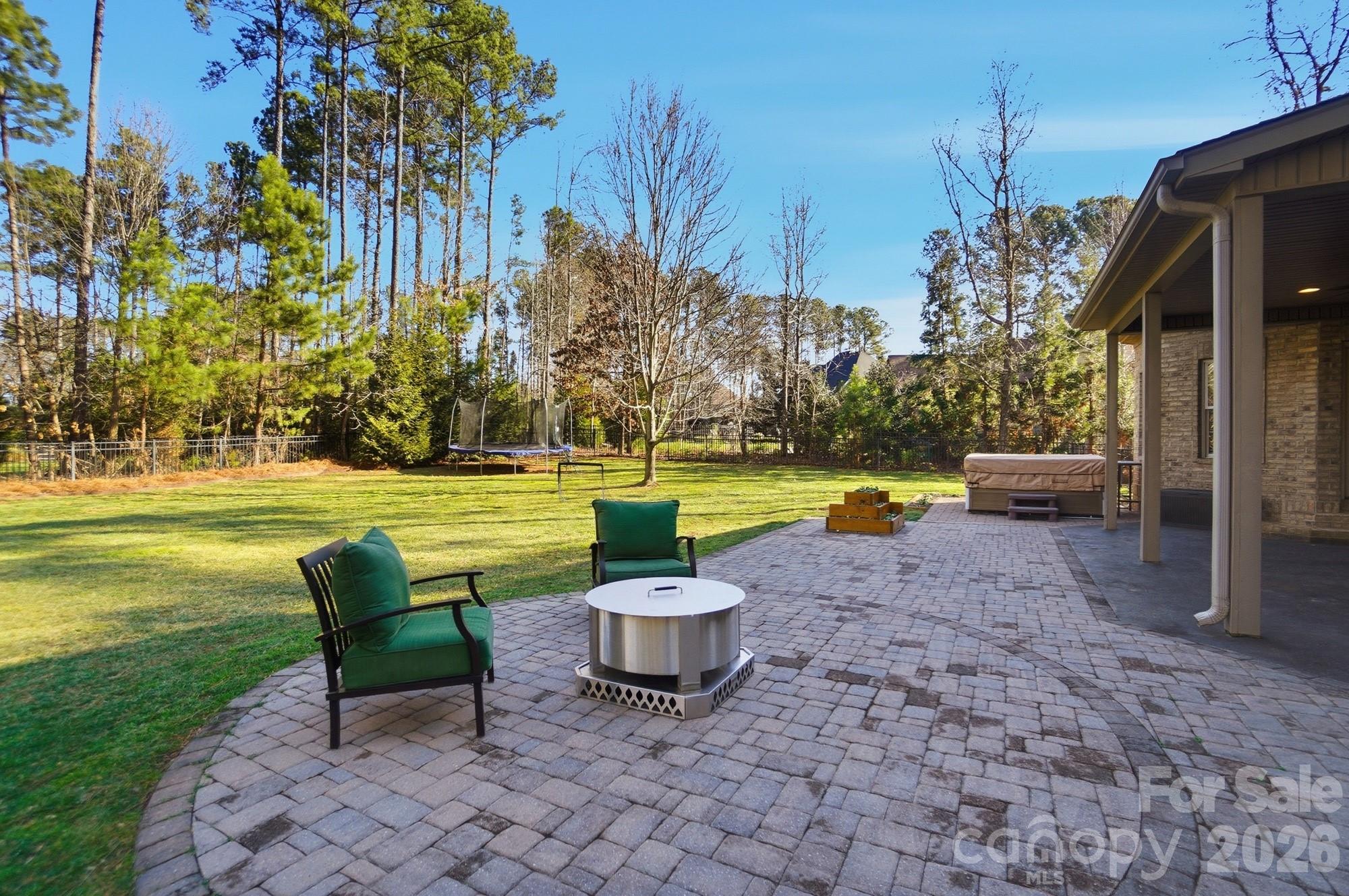 250 Barber Loop — Mooresville