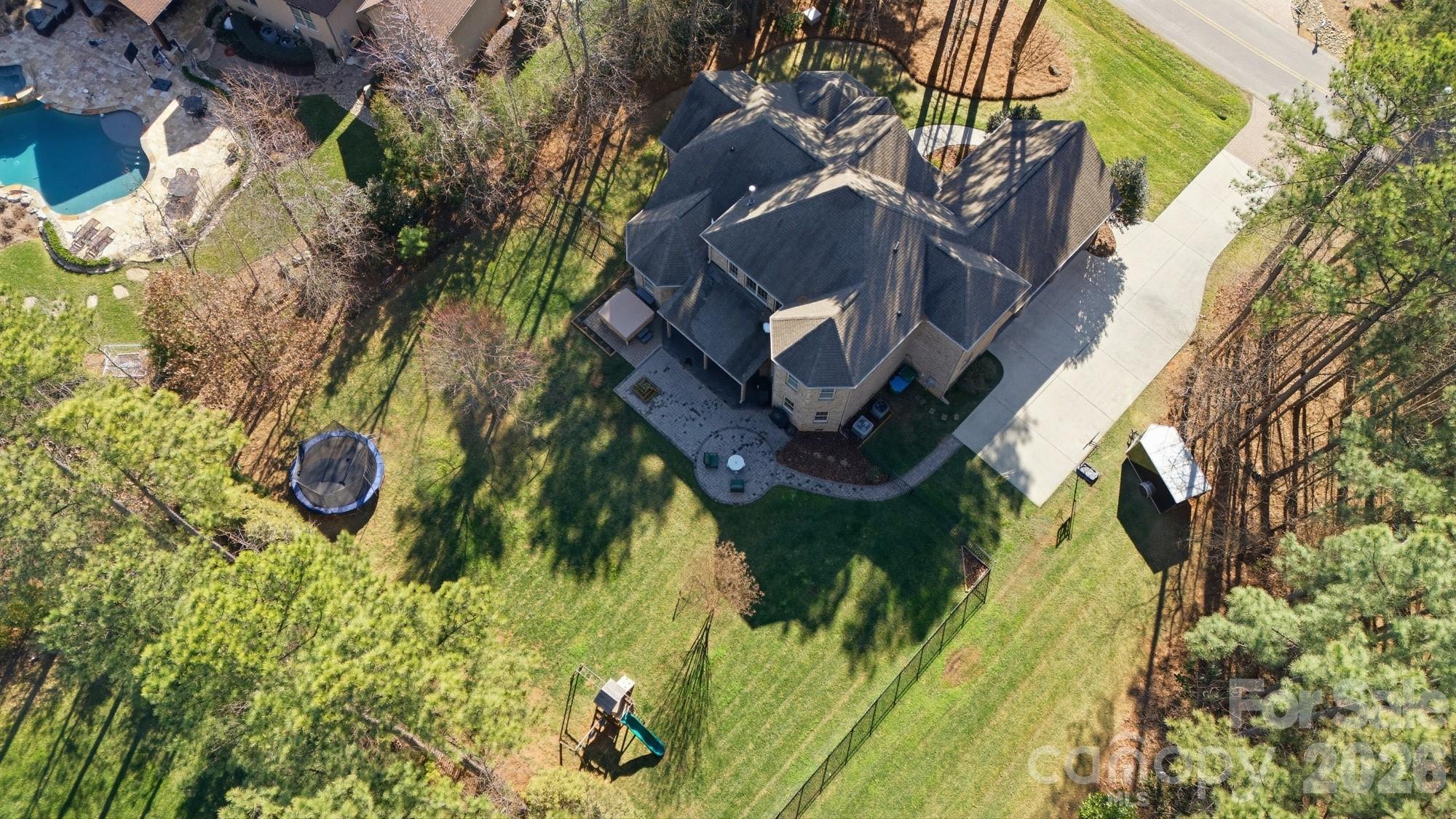 250 Barber Loop — Mooresville