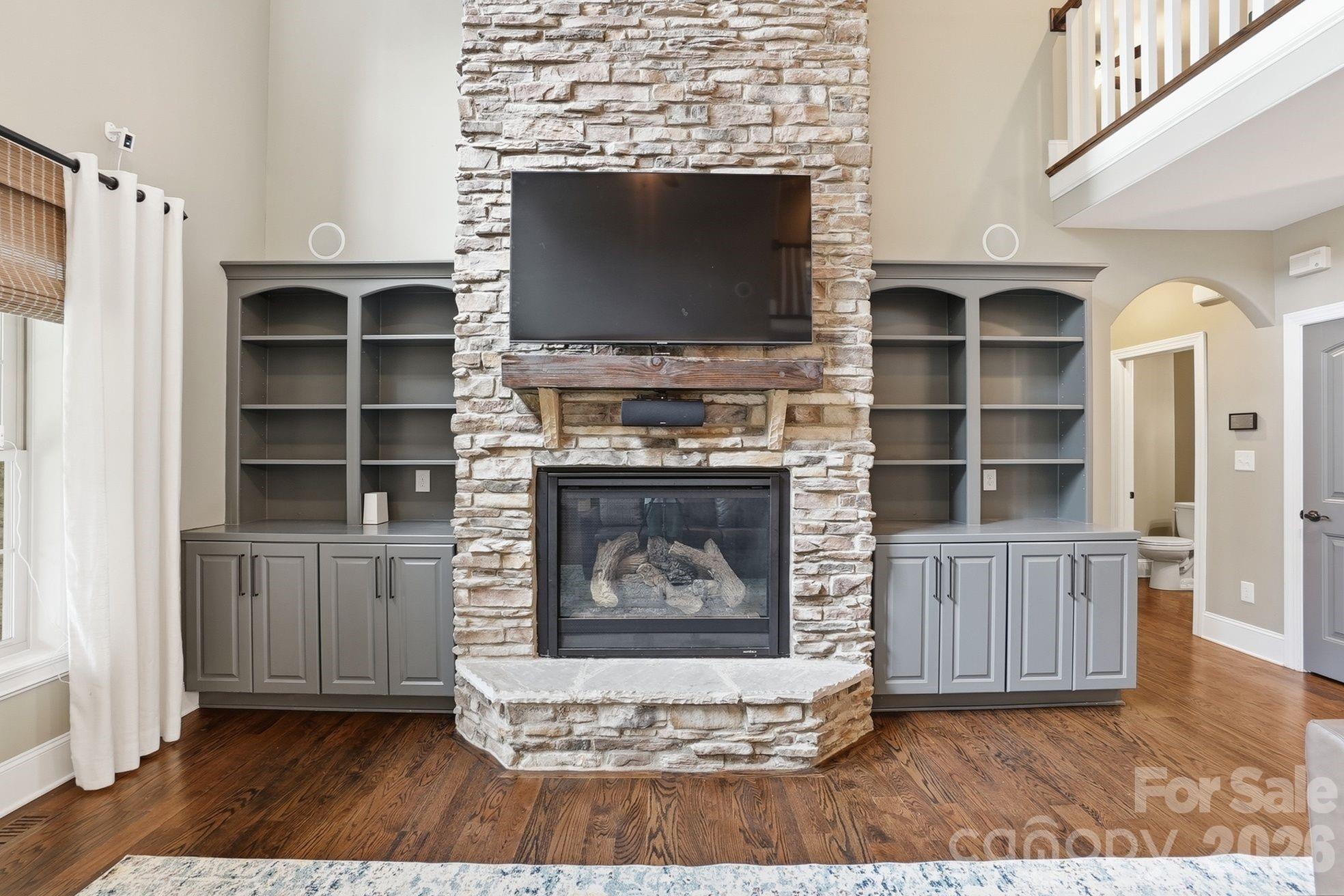 250 Barber Loop — Mooresville