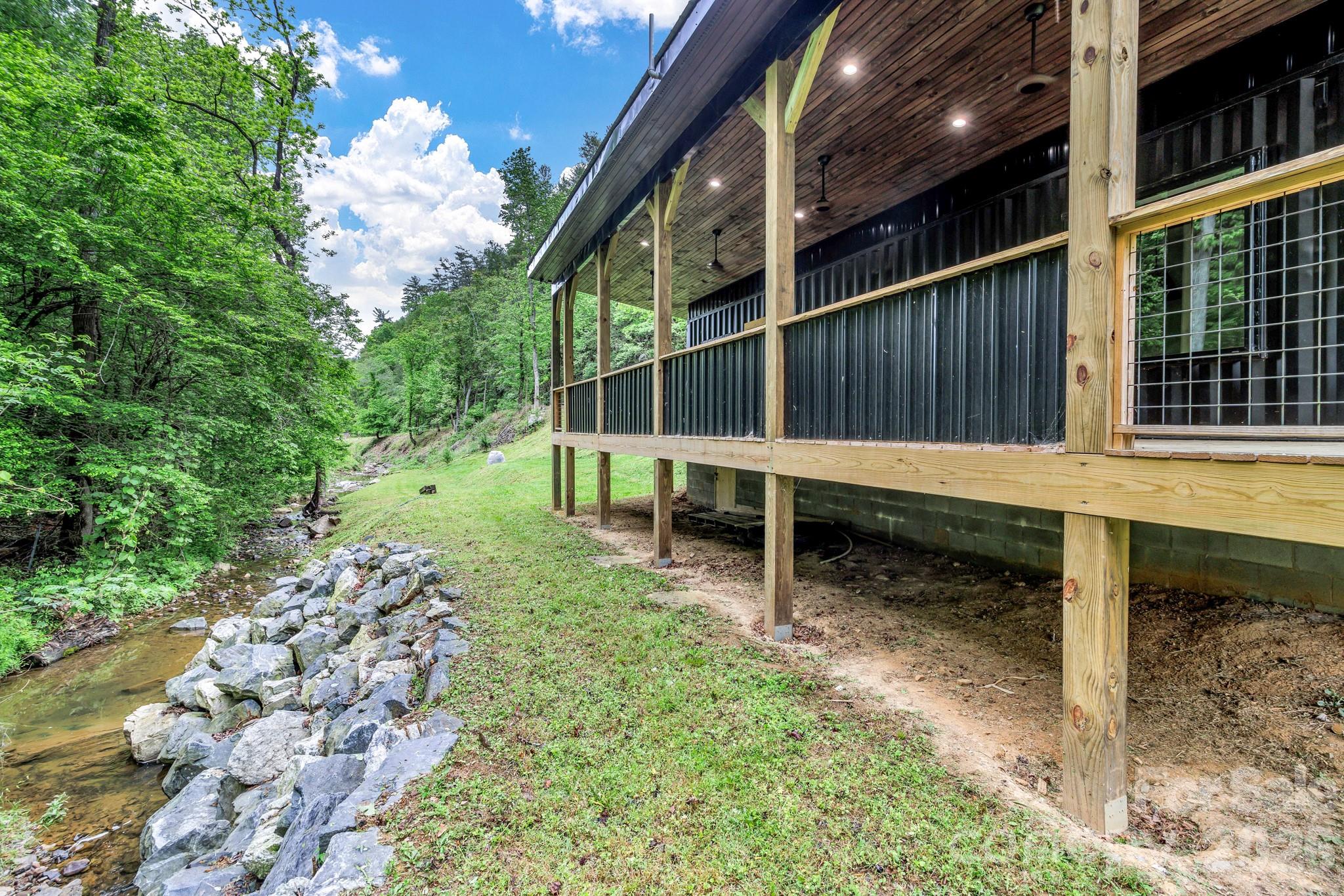 1115 Paint Rock Road — Hot Springs