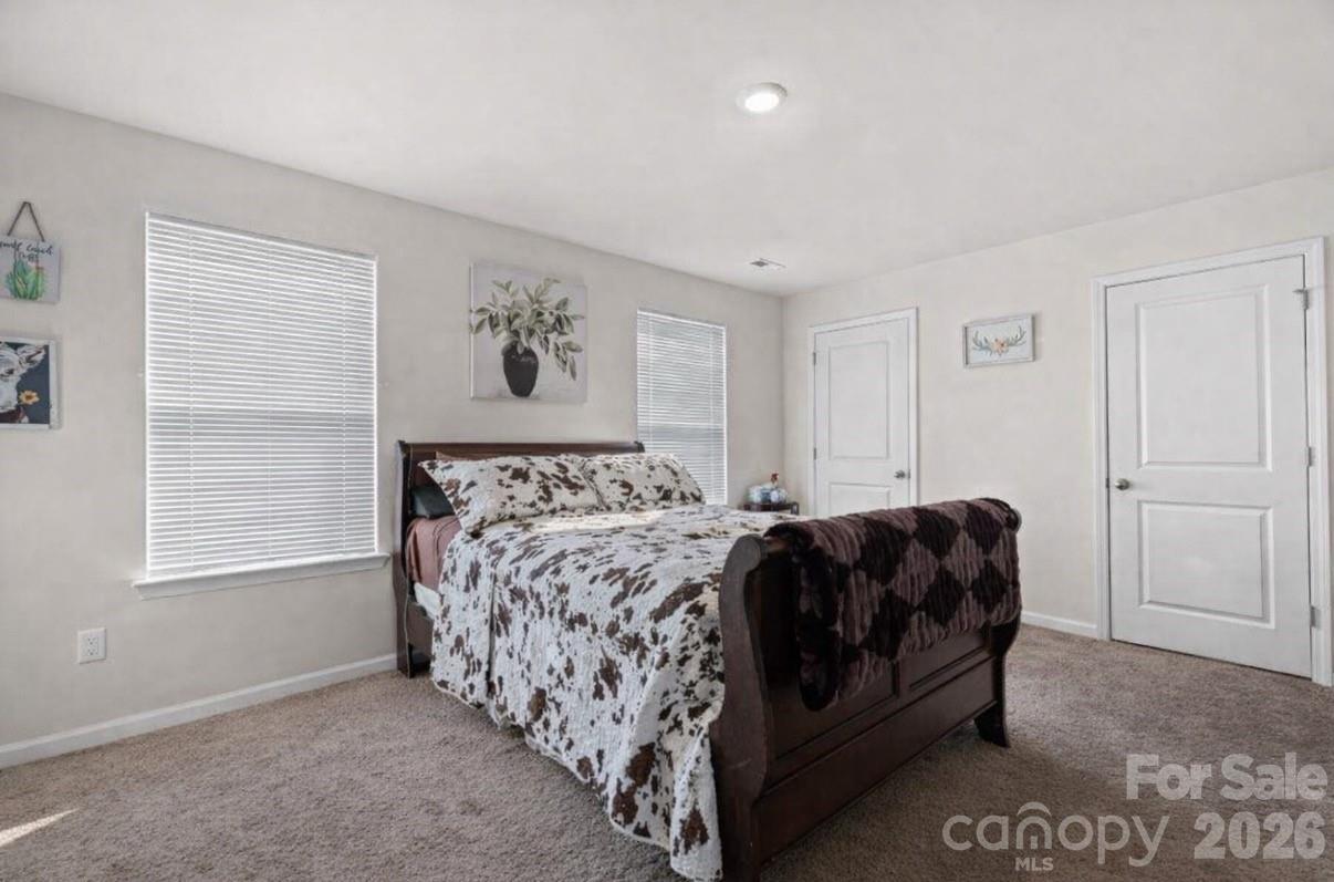 42 Benedict Lane — Weaverville