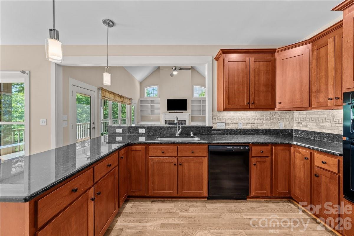 848 Sierra Trace Road — Denton