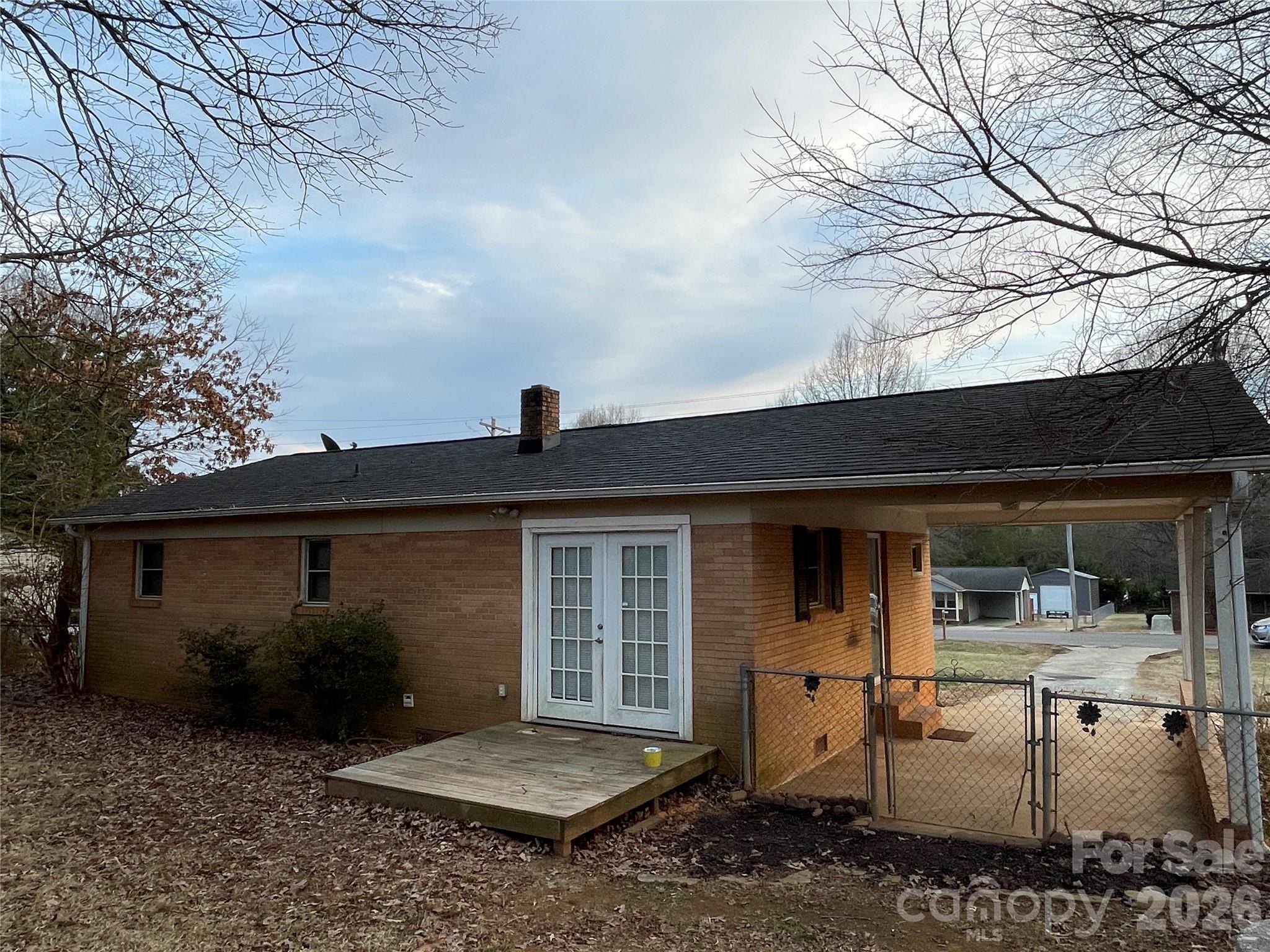 121 Randolph Road — Dallas