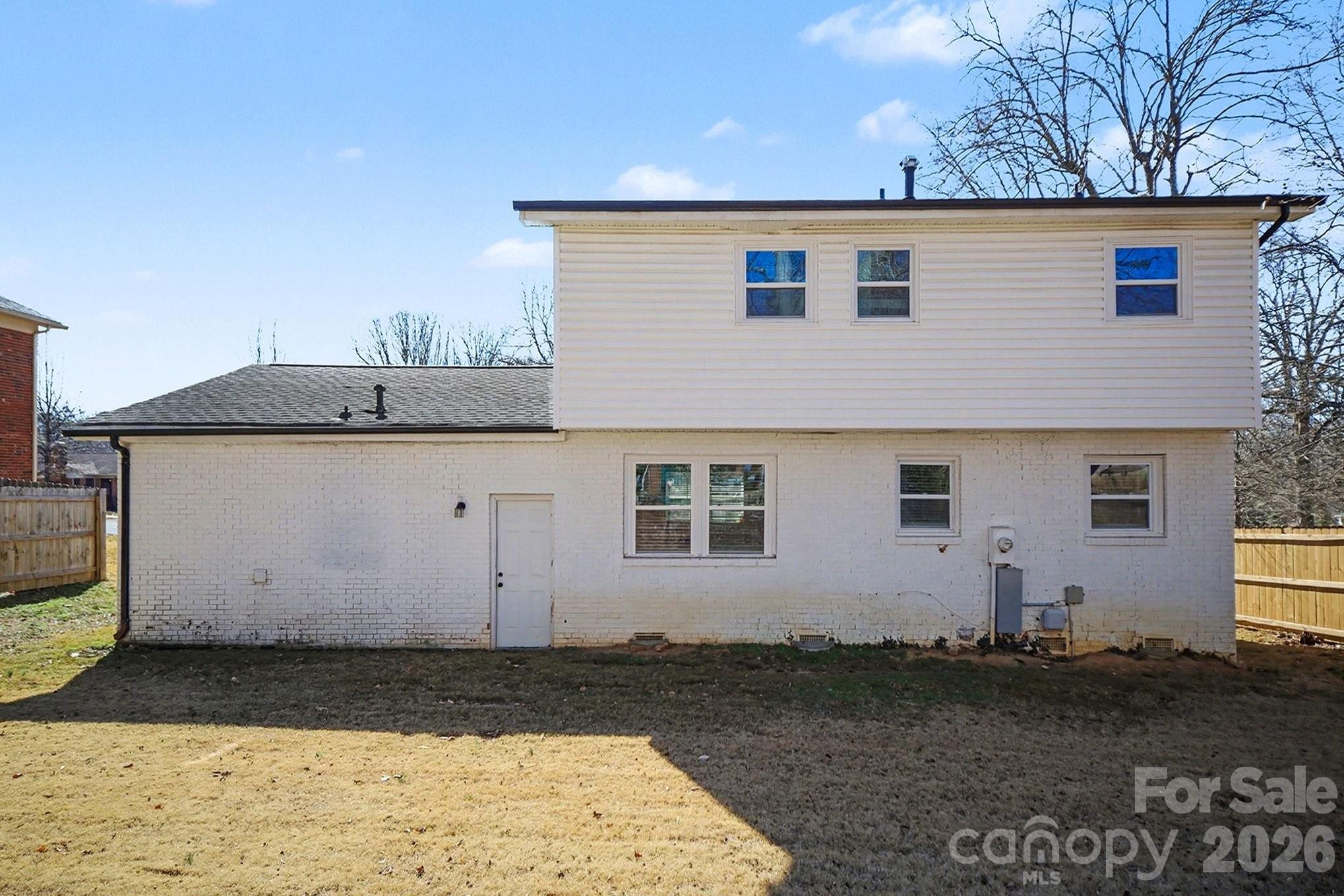 6626 Glenmoor Drive — Charlotte