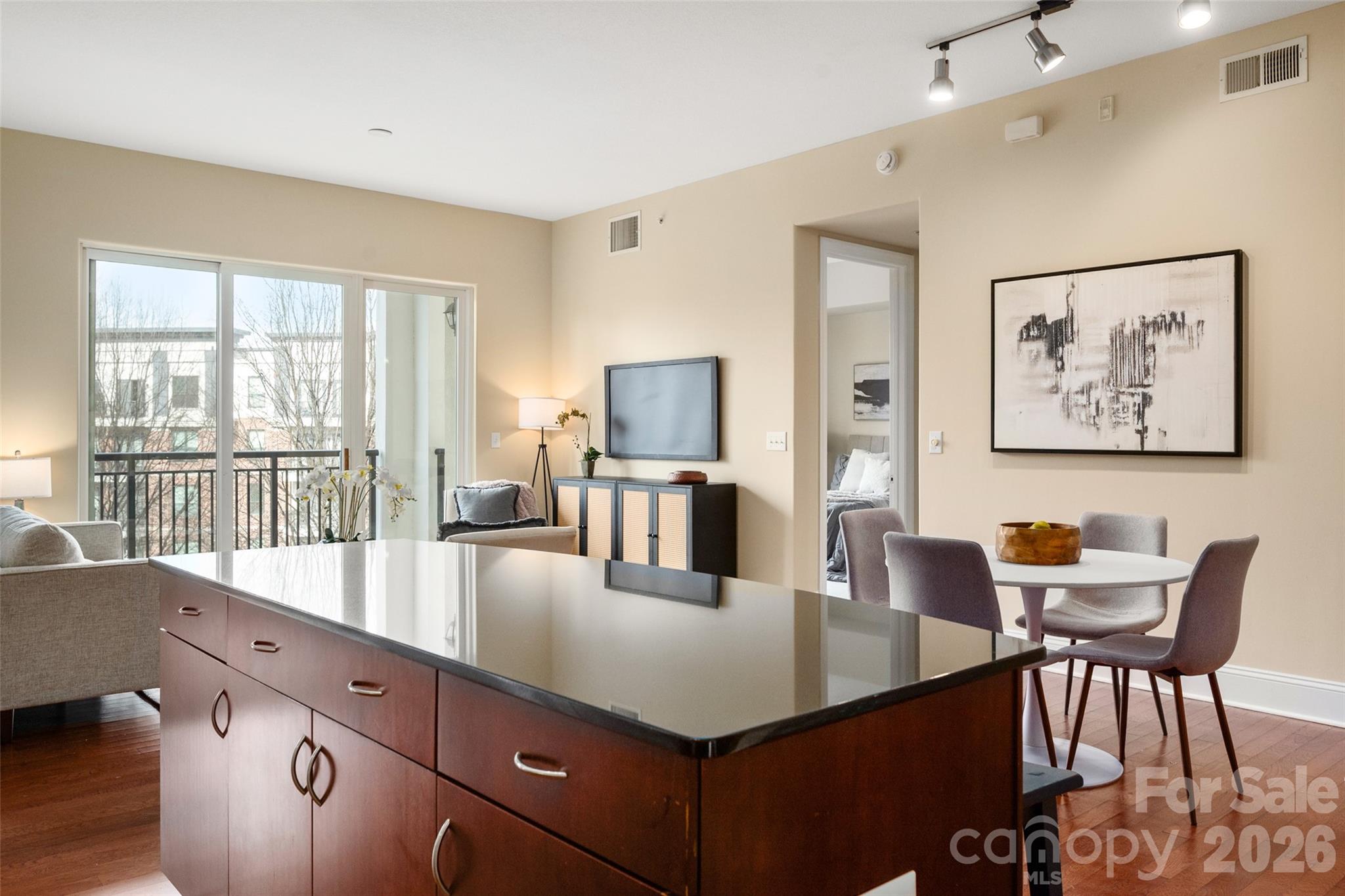 4620 Piedmont Row Drive #415 — Charlotte