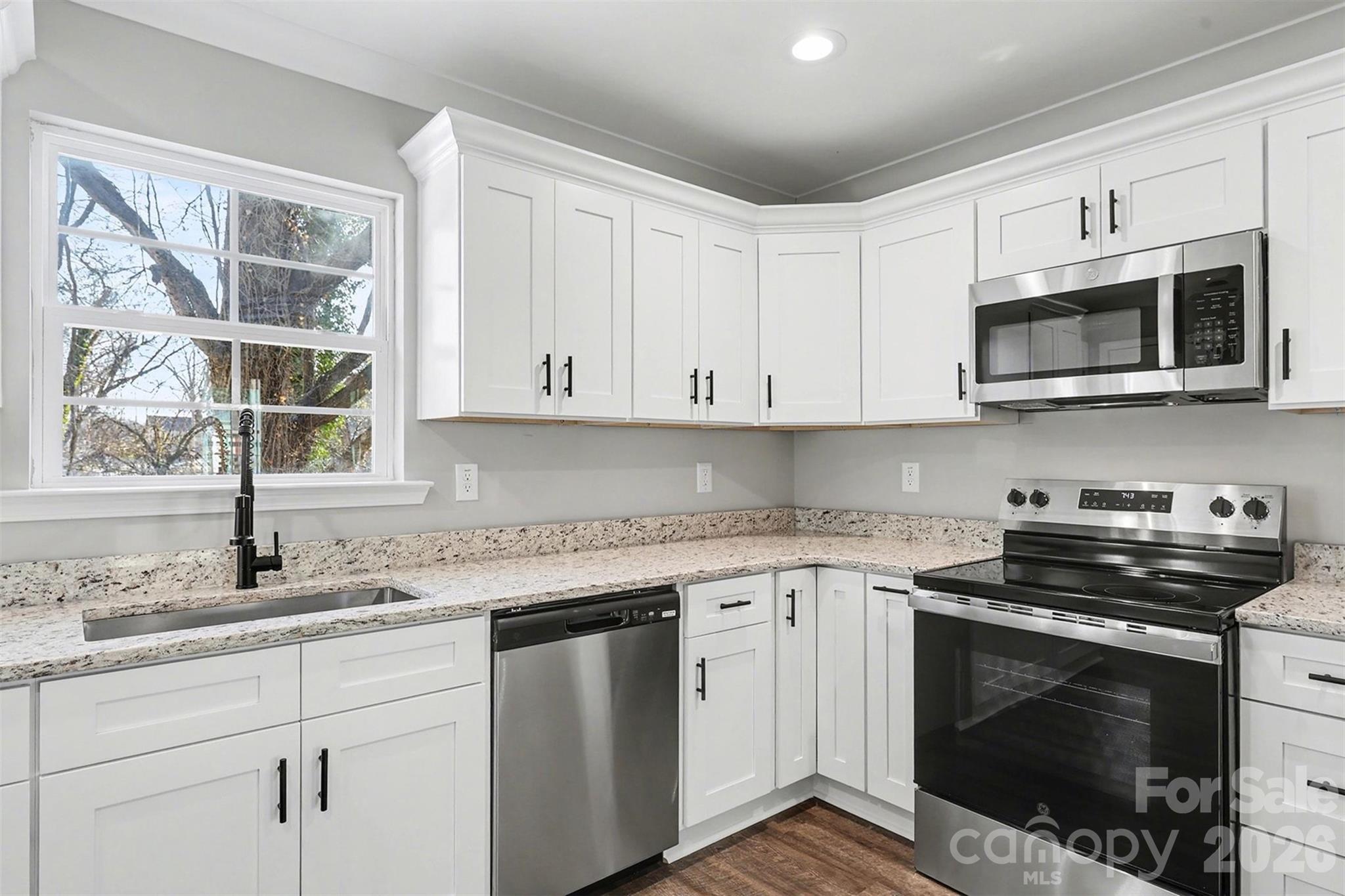 925 Randolph Street — High Point