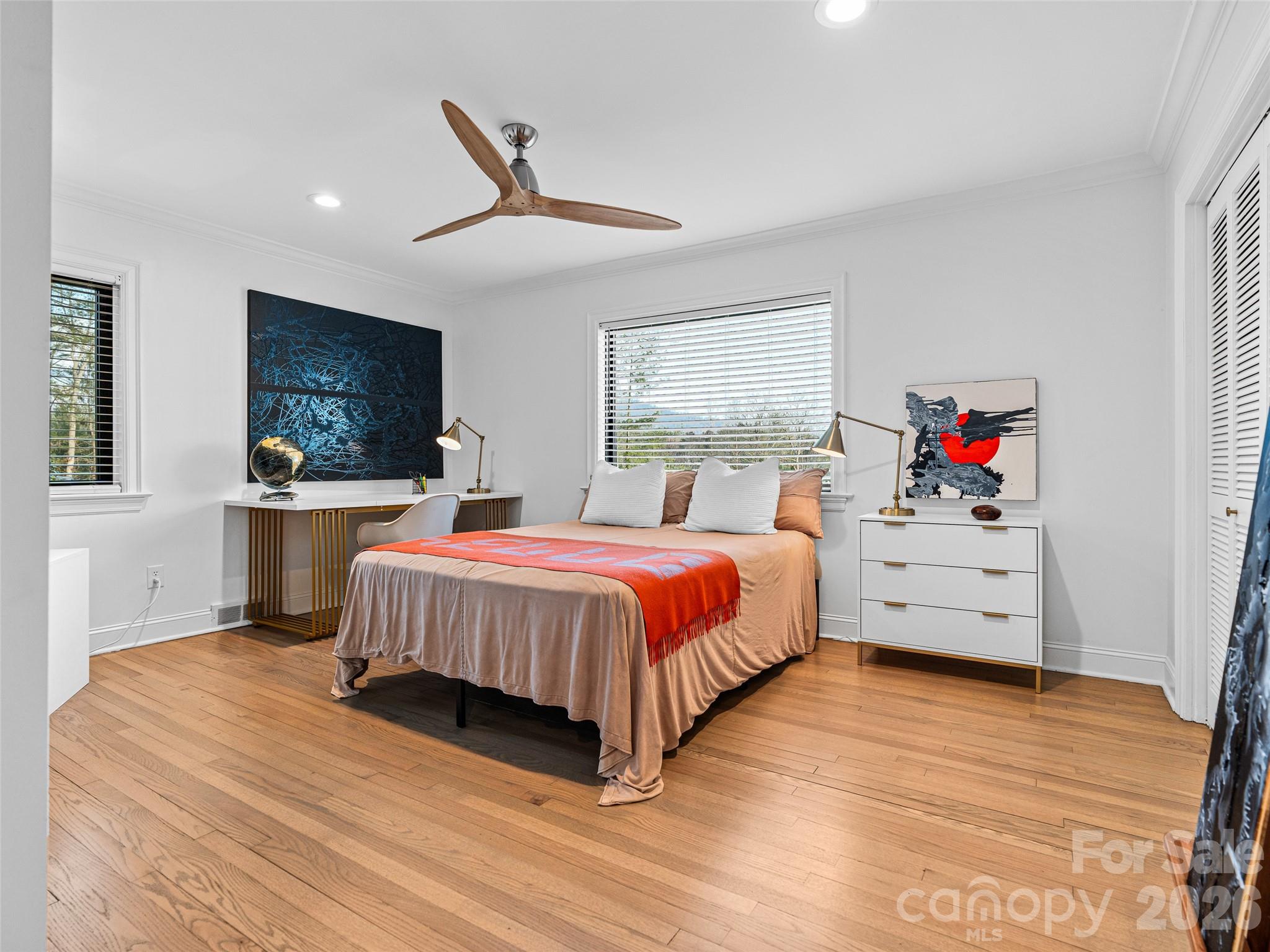 51 Forest Road — Asheville