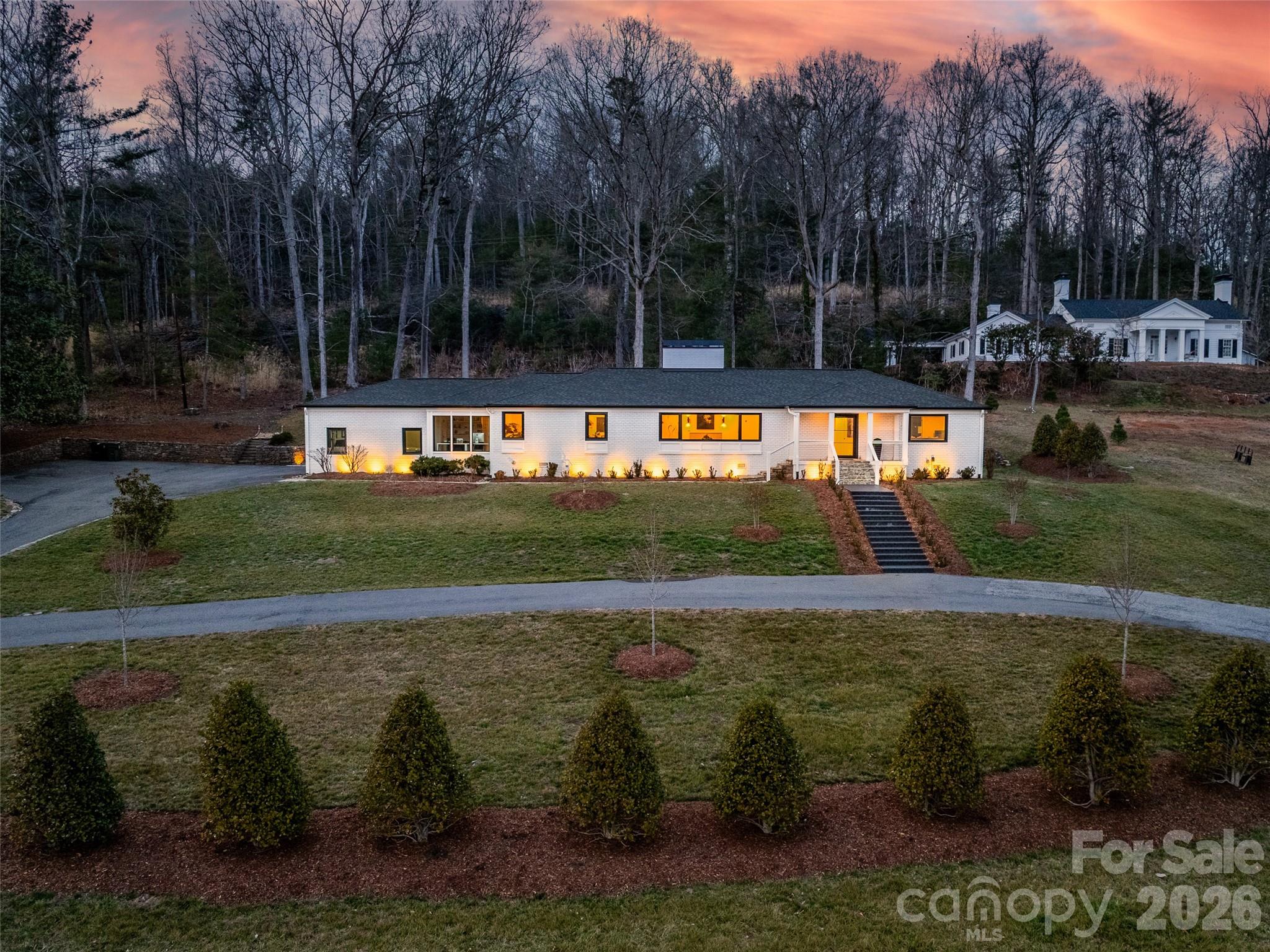 51 Forest Road — Asheville