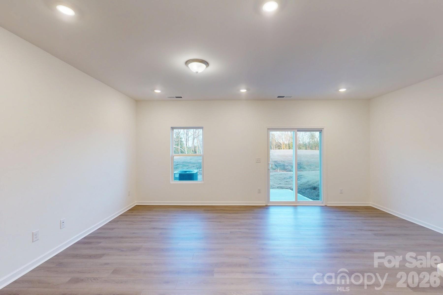 816 Earhart Street NW — Concord