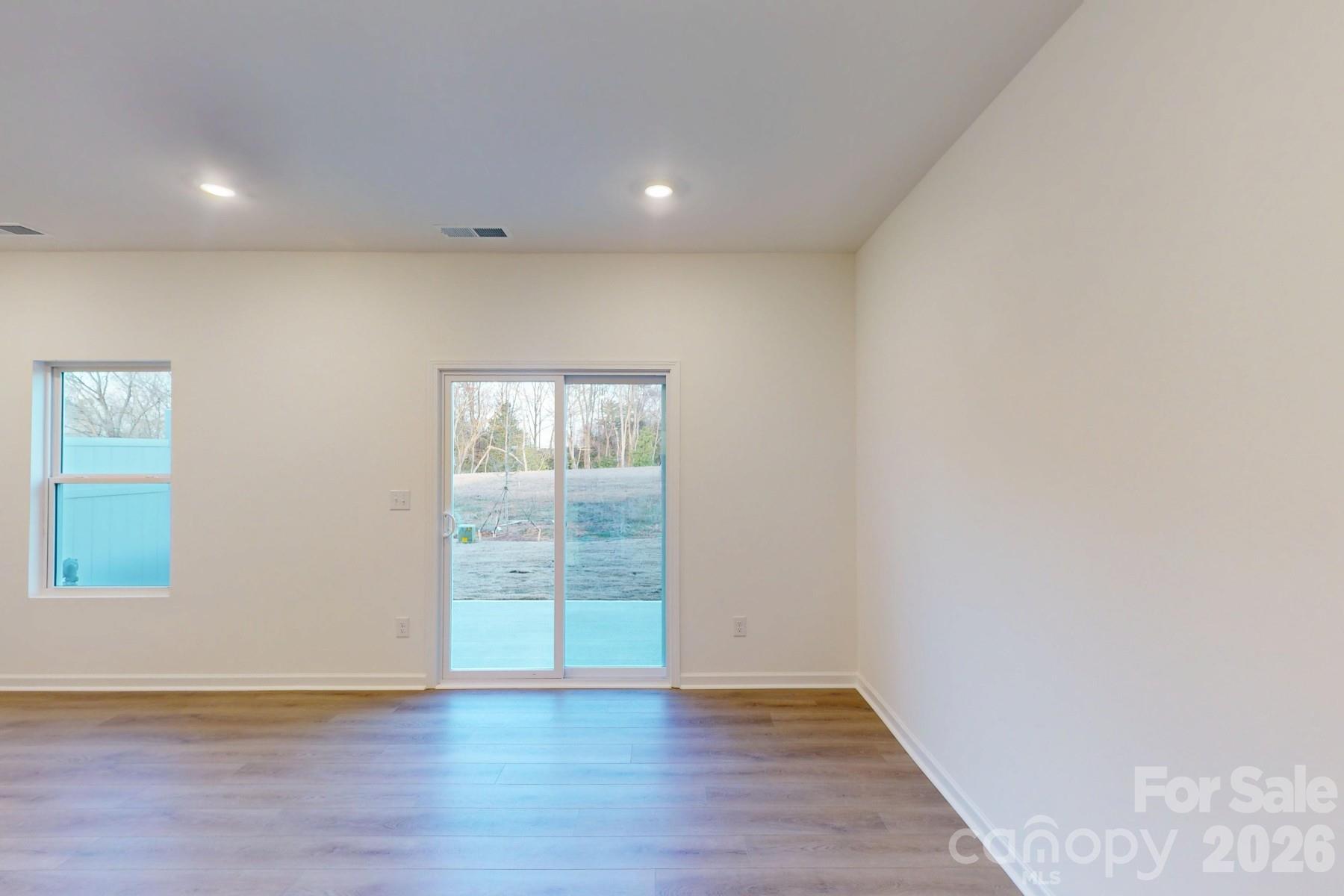 816 Earhart Street NW — Concord