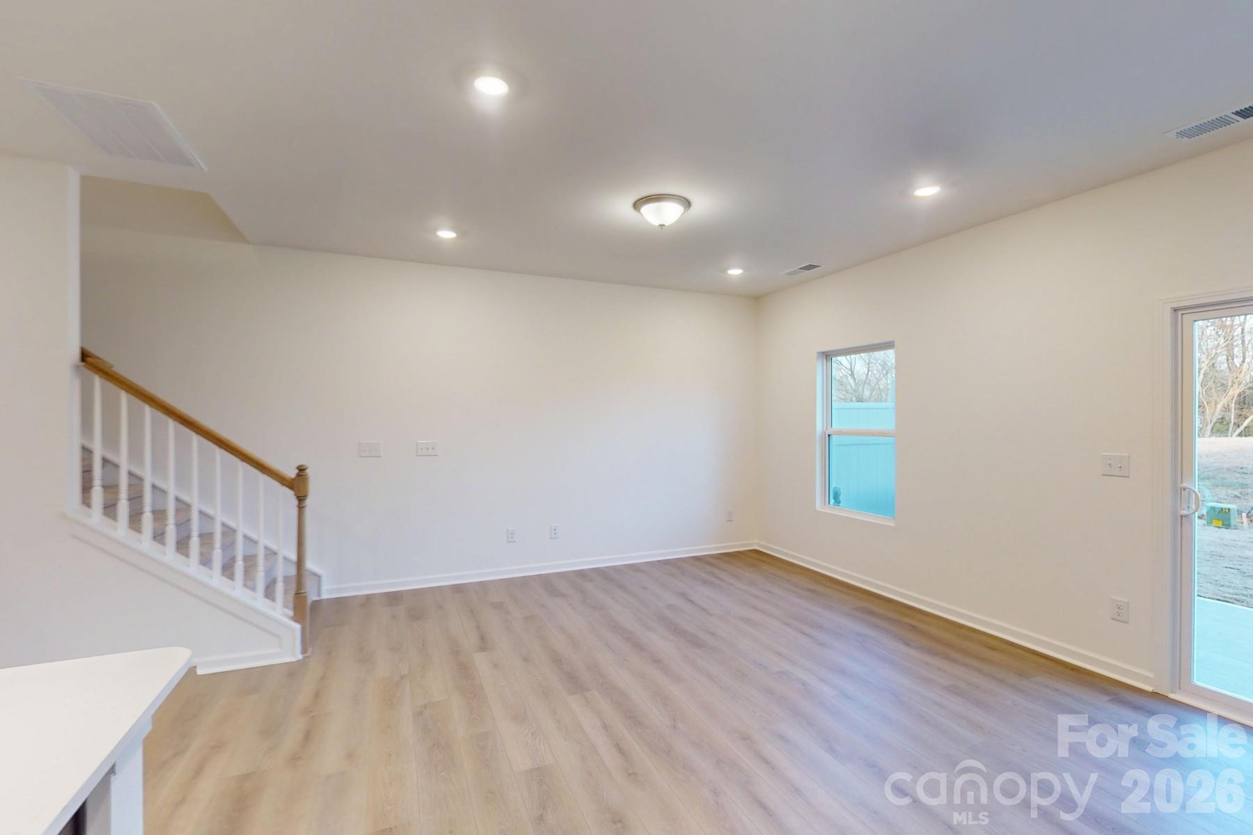 816 Earhart Street NW — Concord