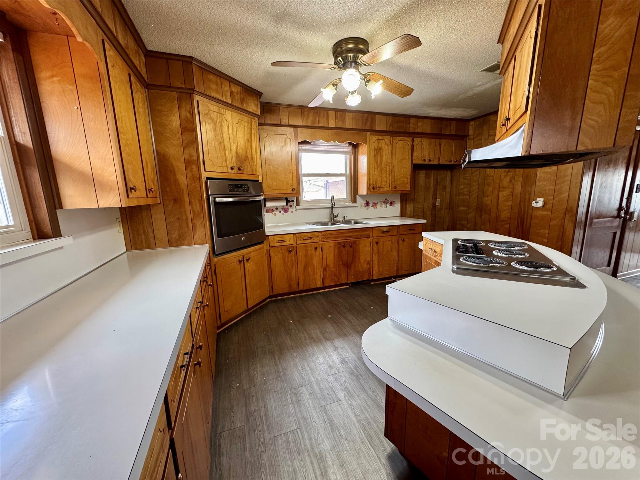 545 Collins Street — Kannapolis