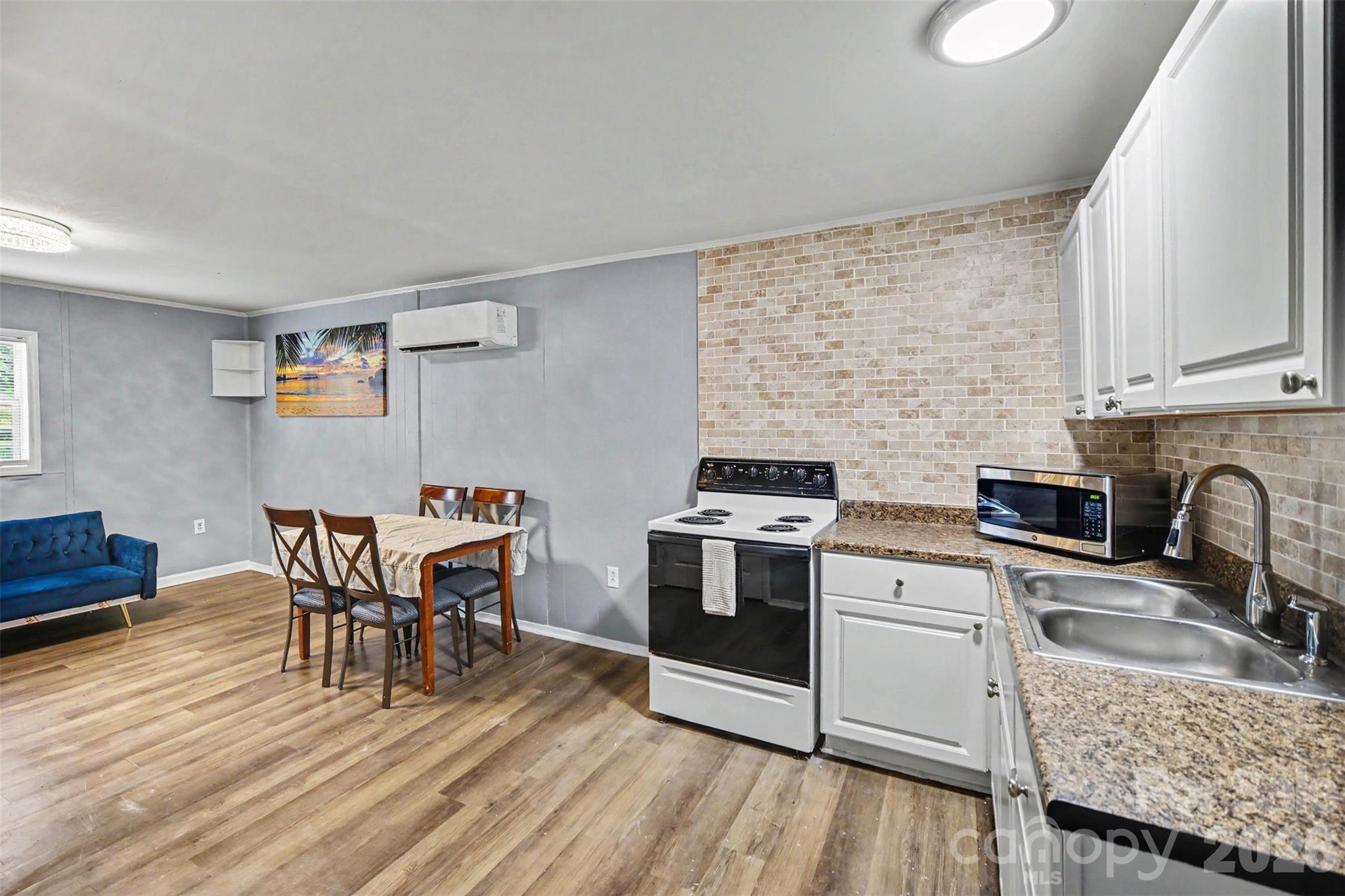 1201 Iva Avenue — Gastonia