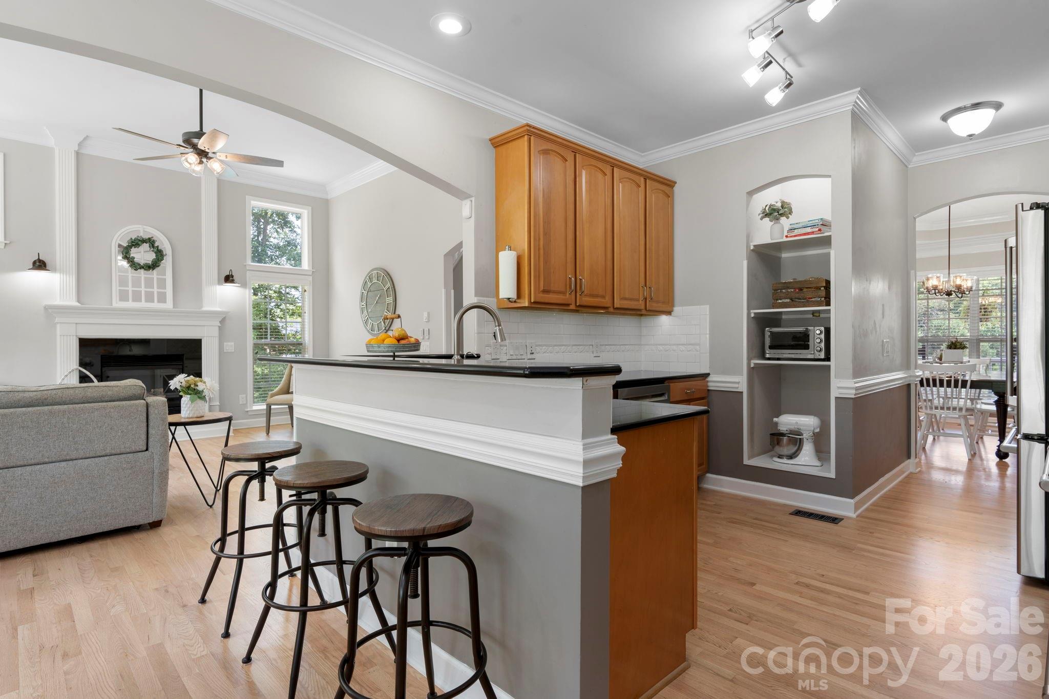 1221 Willow Creek Drive — Newton